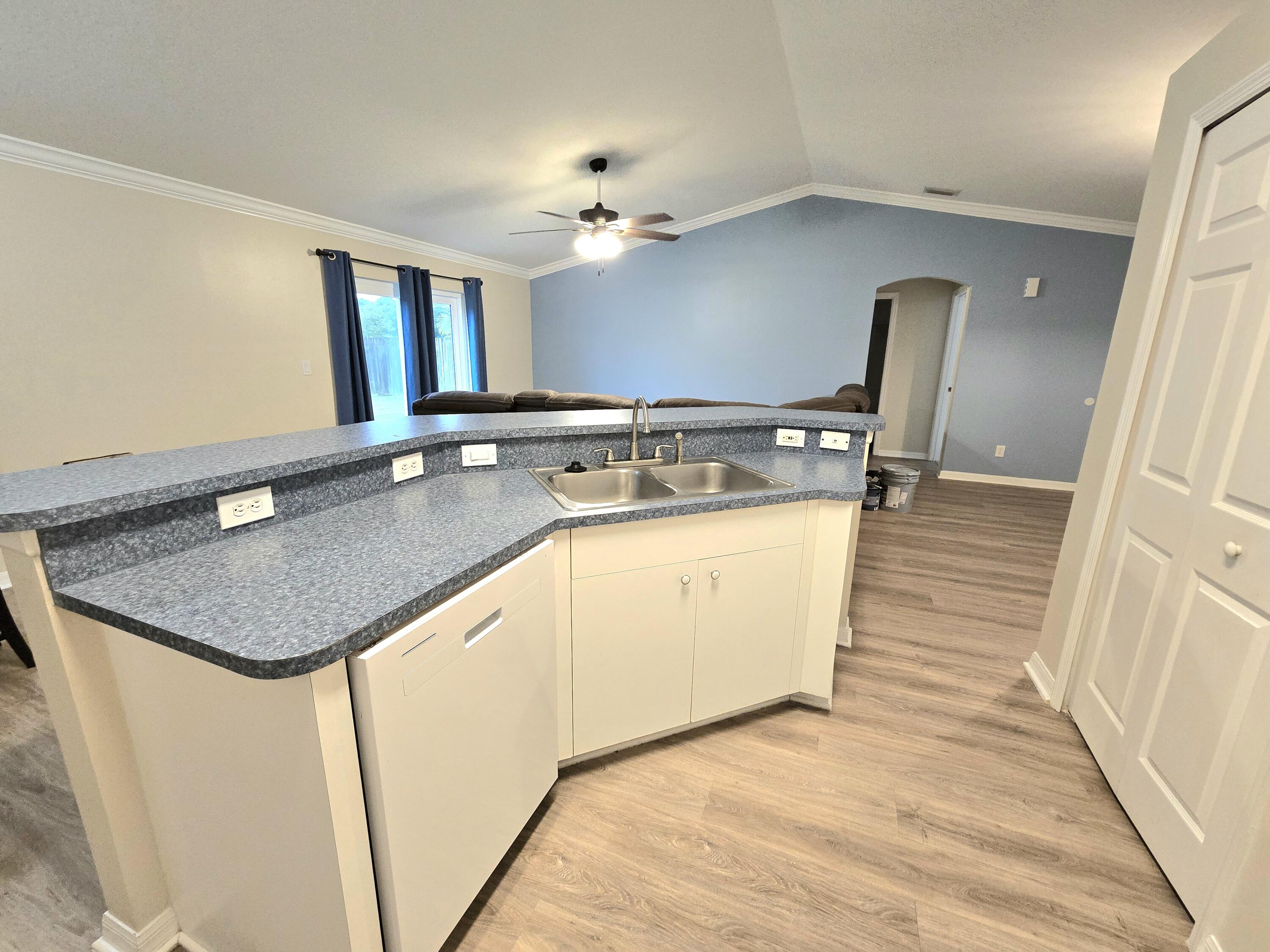 823 Del Mar Circle