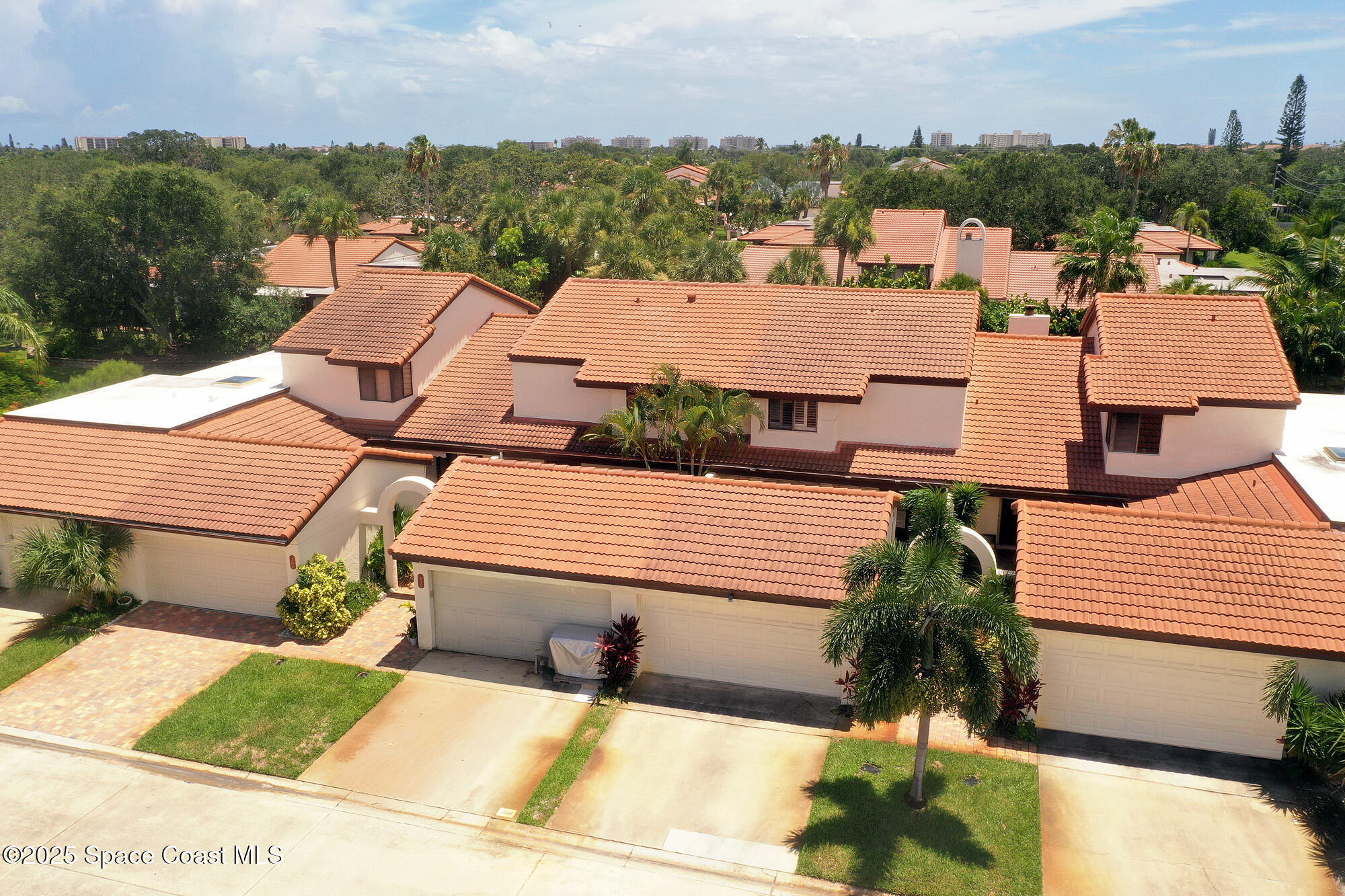 208 Parkside Place 208
