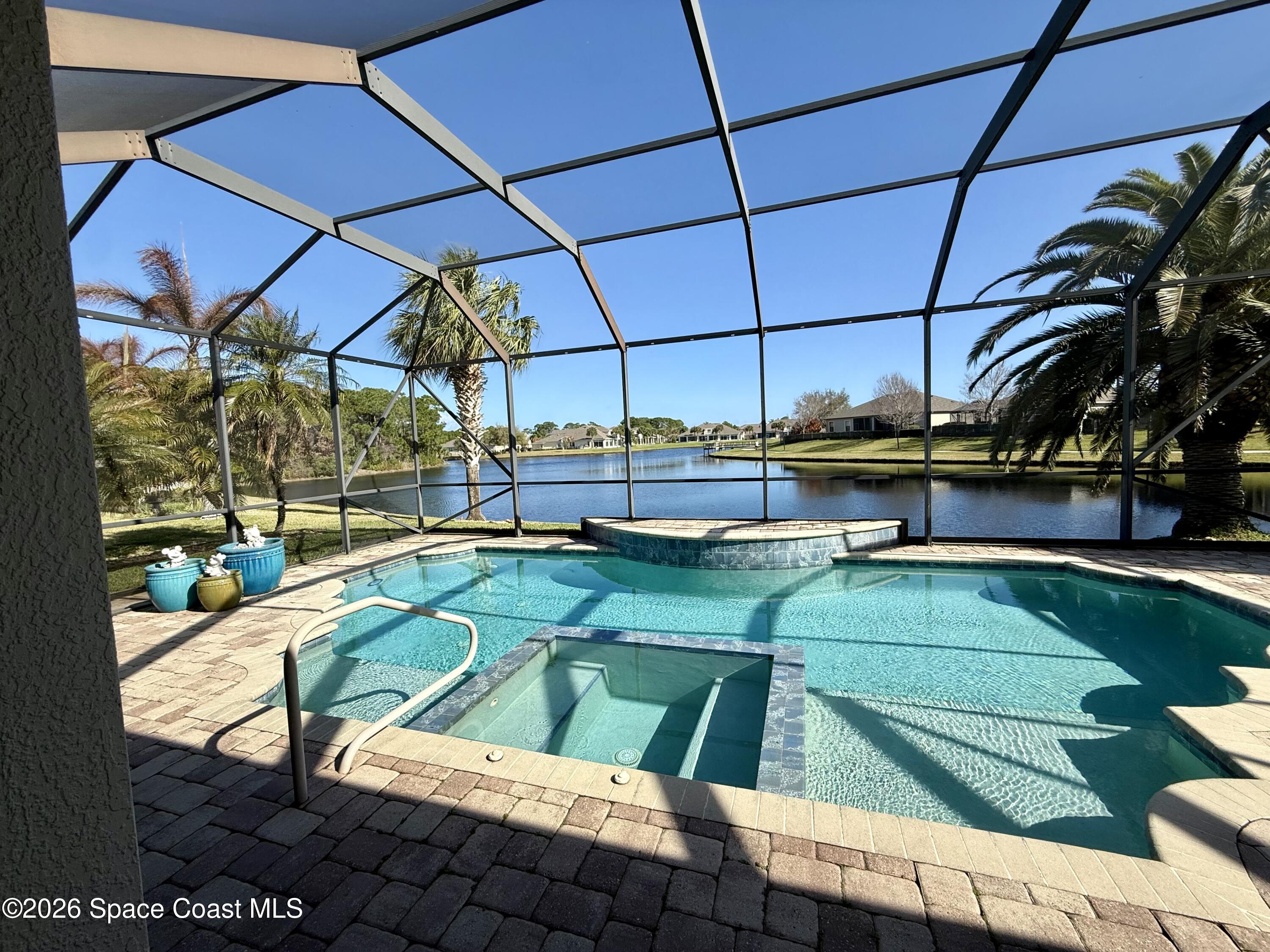 1532 Tralee Bay Avenue