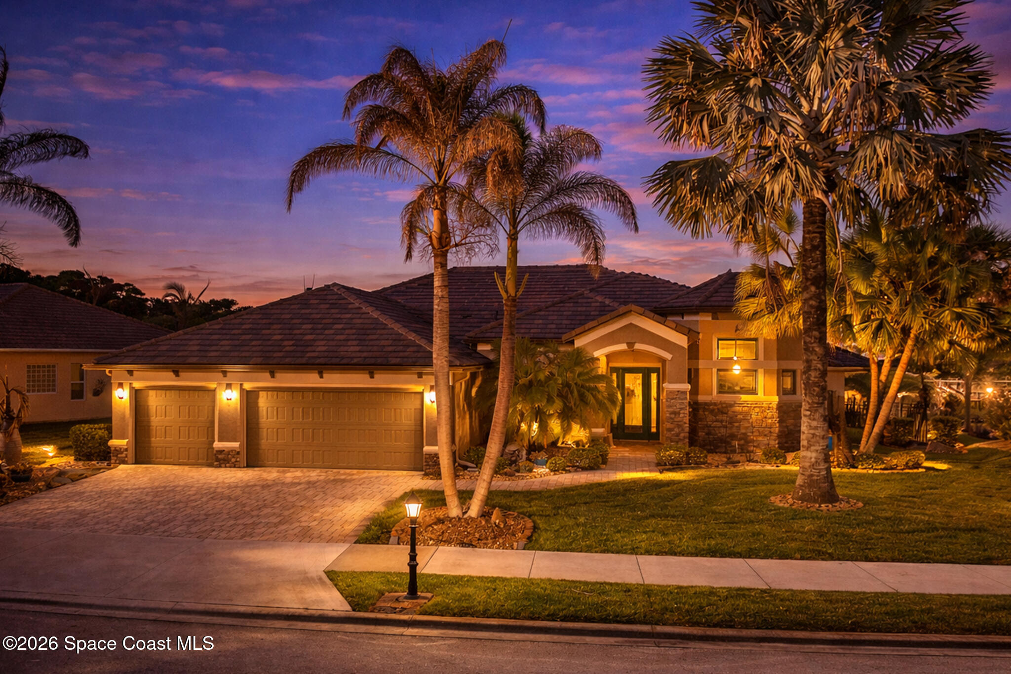 1532 Tralee Bay Avenue