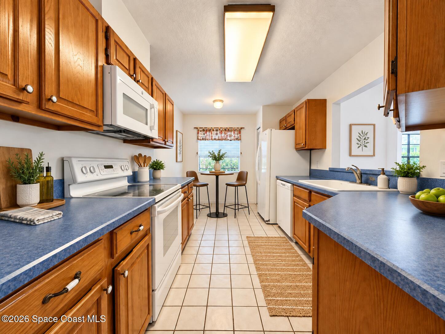 701 Quail Hollow Way