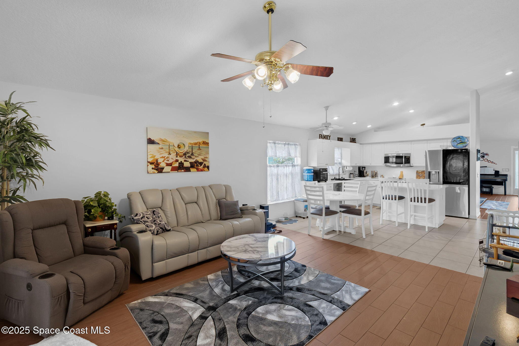 740 Indian Oaks Drive