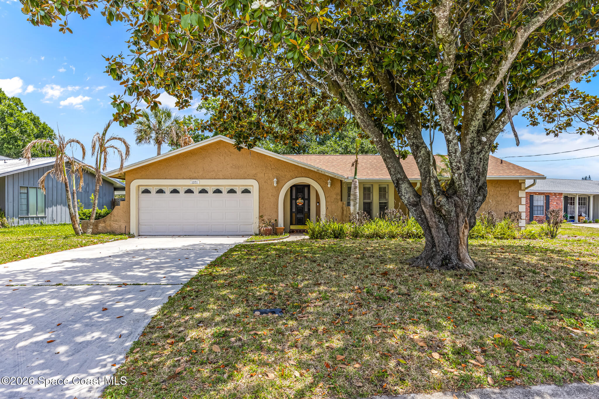 1371 Gleneagles Way