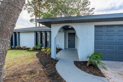 306 Harvey Avenue NE Palm Bay FL 32907