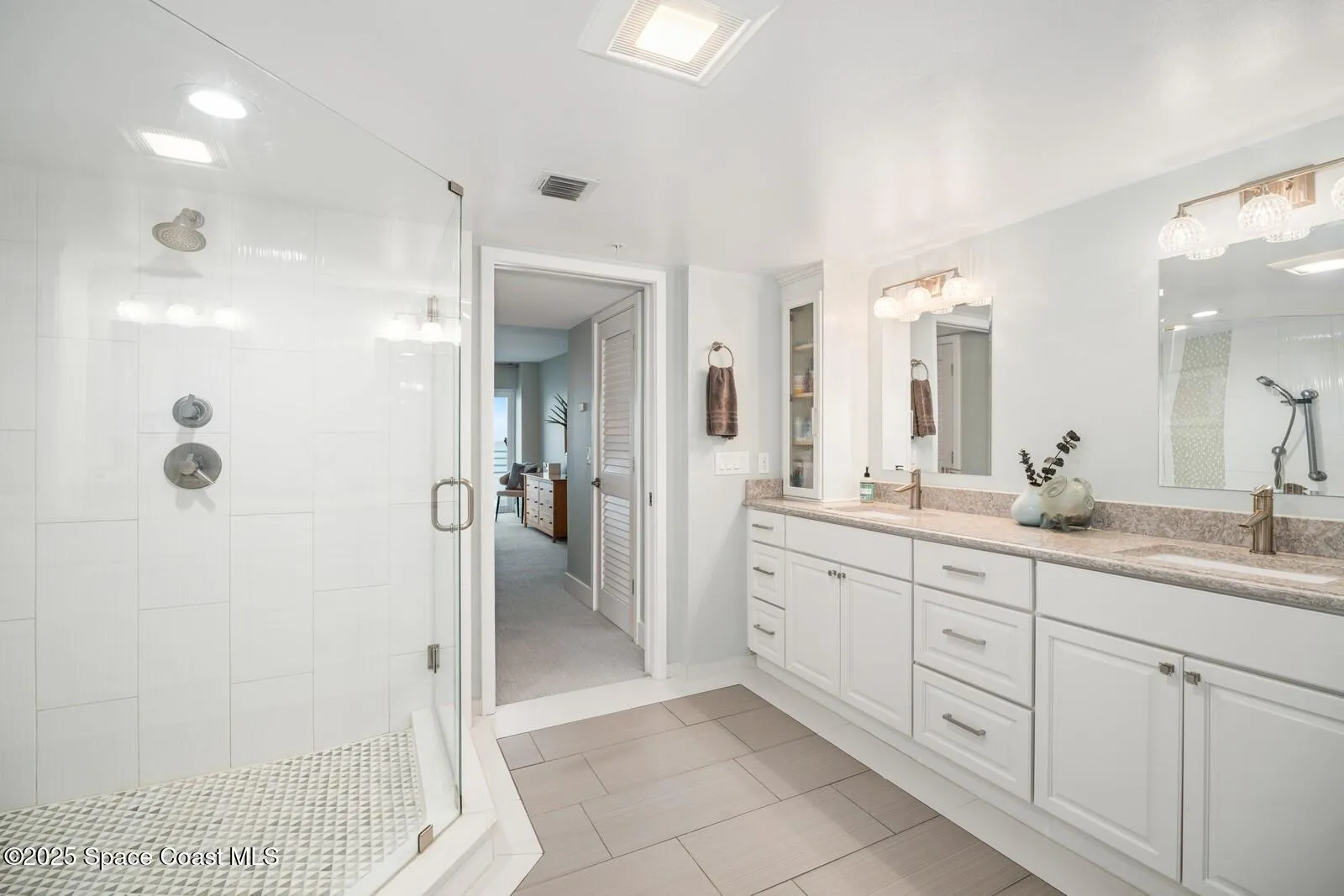 Satellite Beach, Florida 32937, United States, 3 Bedrooms Bedrooms, ,2 BathroomsBathrooms,Residential,Active,89671