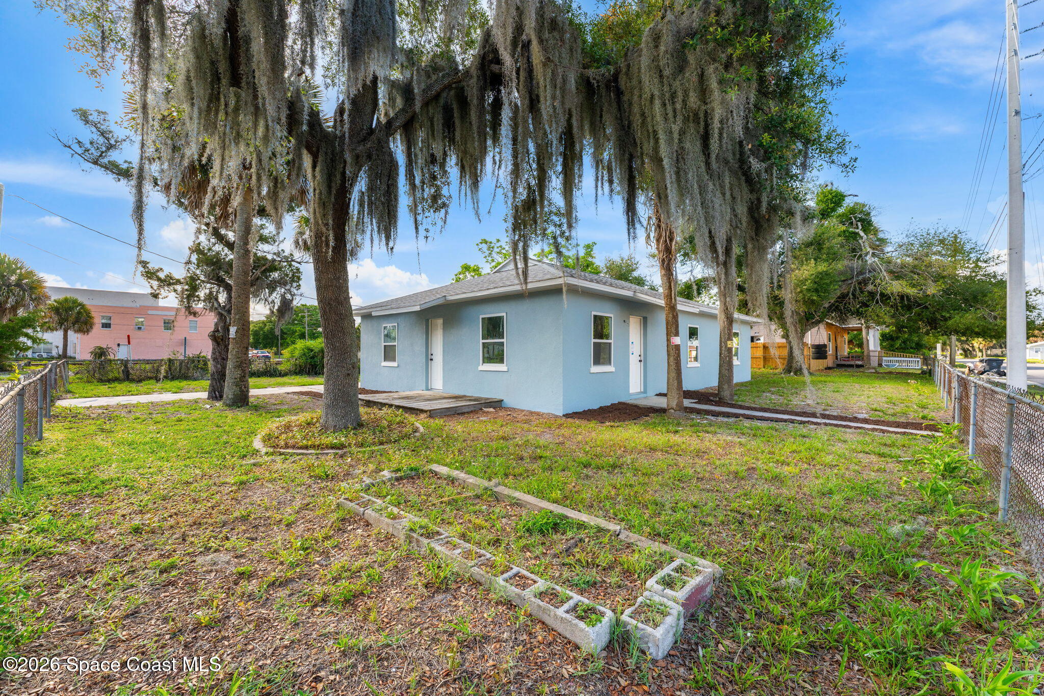 405 Dummitt Avenue
