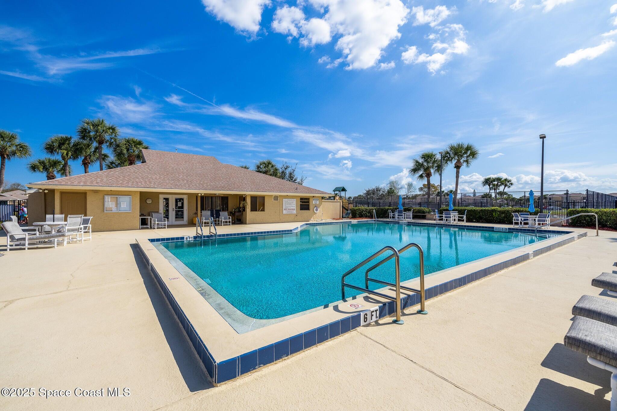1470 Sheafe Avenue NE 108