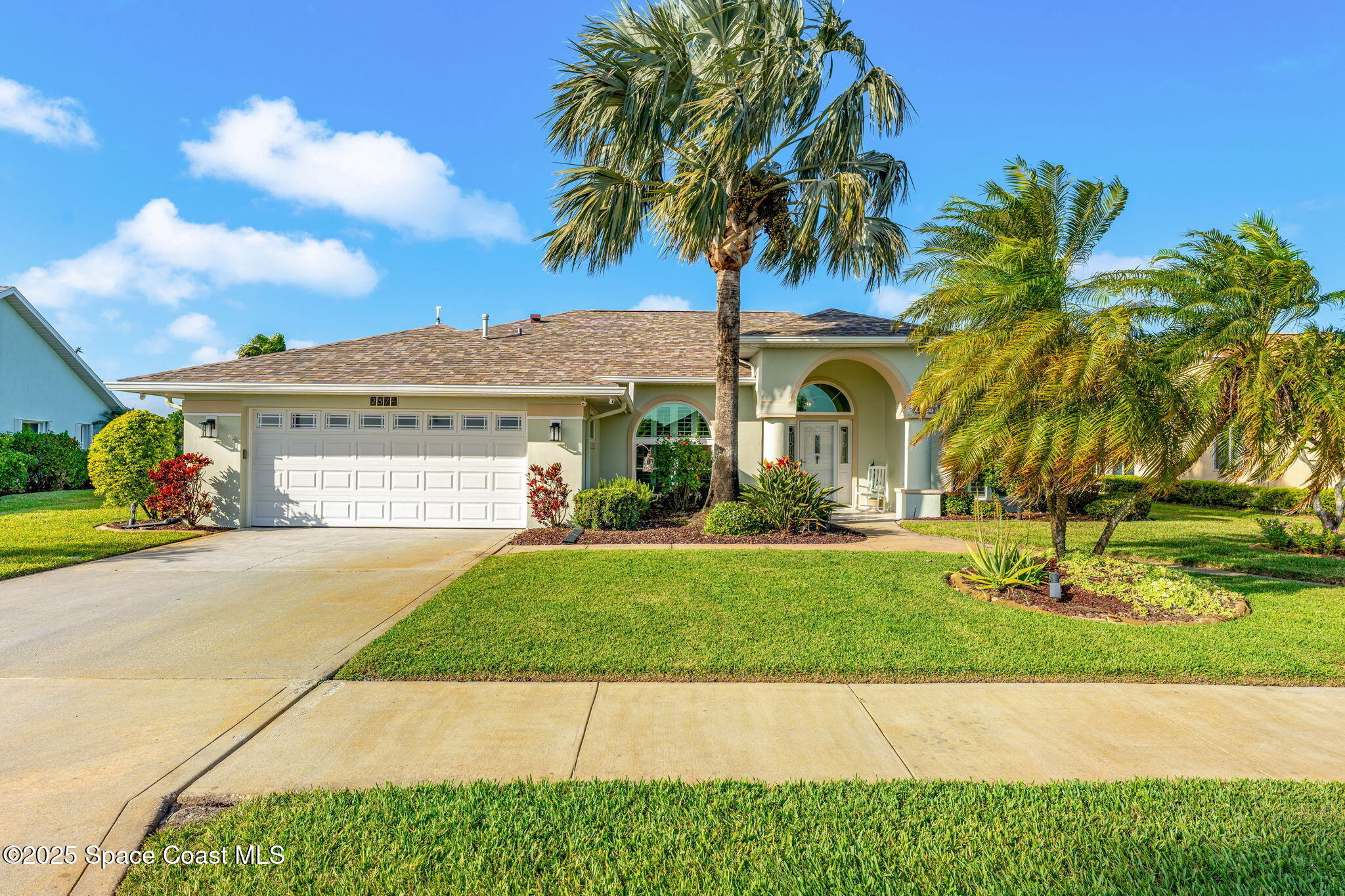 2374 Golf Vista Boulevard