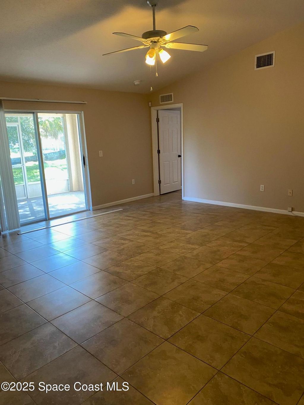 Photo of 147 Oakcrest Avenue NE, Palm Bay, FL 32907 (MLS # 1057187)