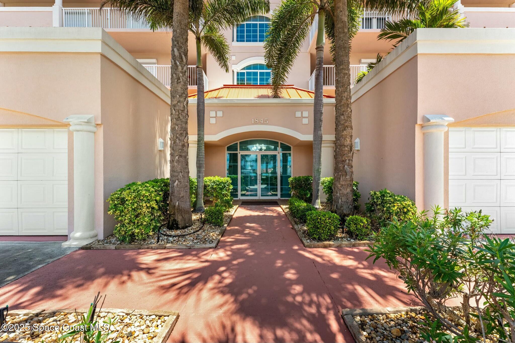 1845 N Highway A1a 402
