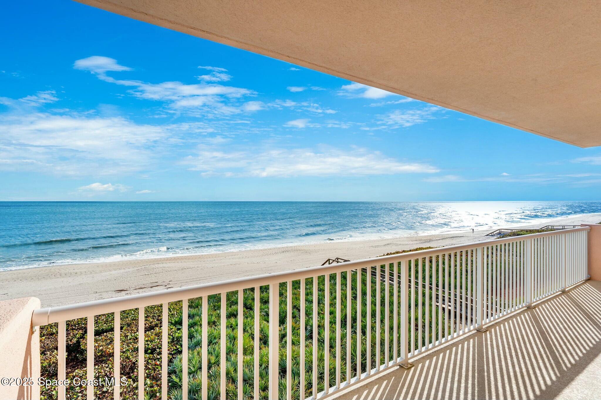 1845 N Highway A1a 402