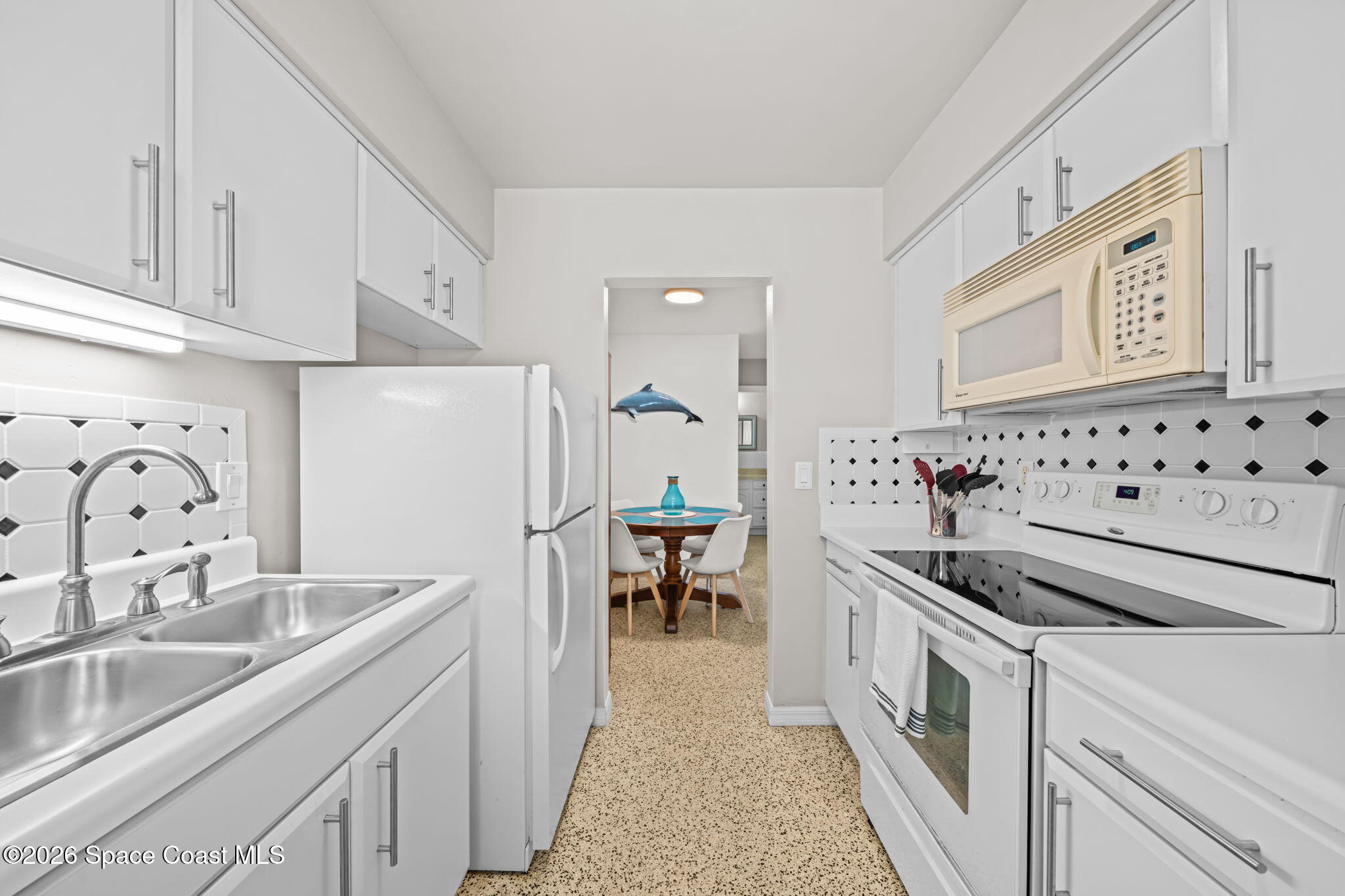 1563 S Atlantic Avenue 13
