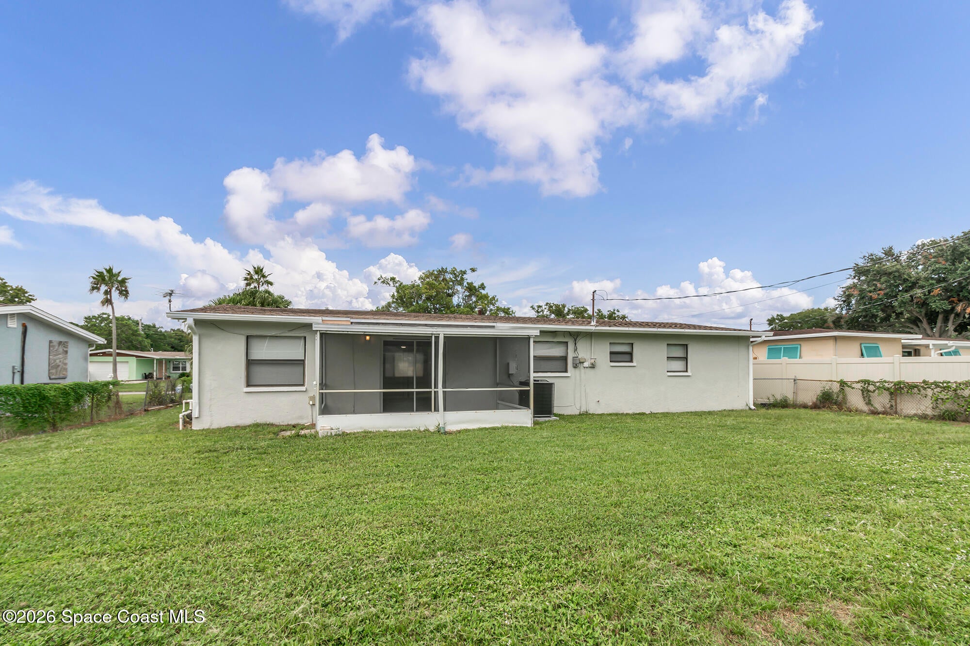 255 Eyre Avenue