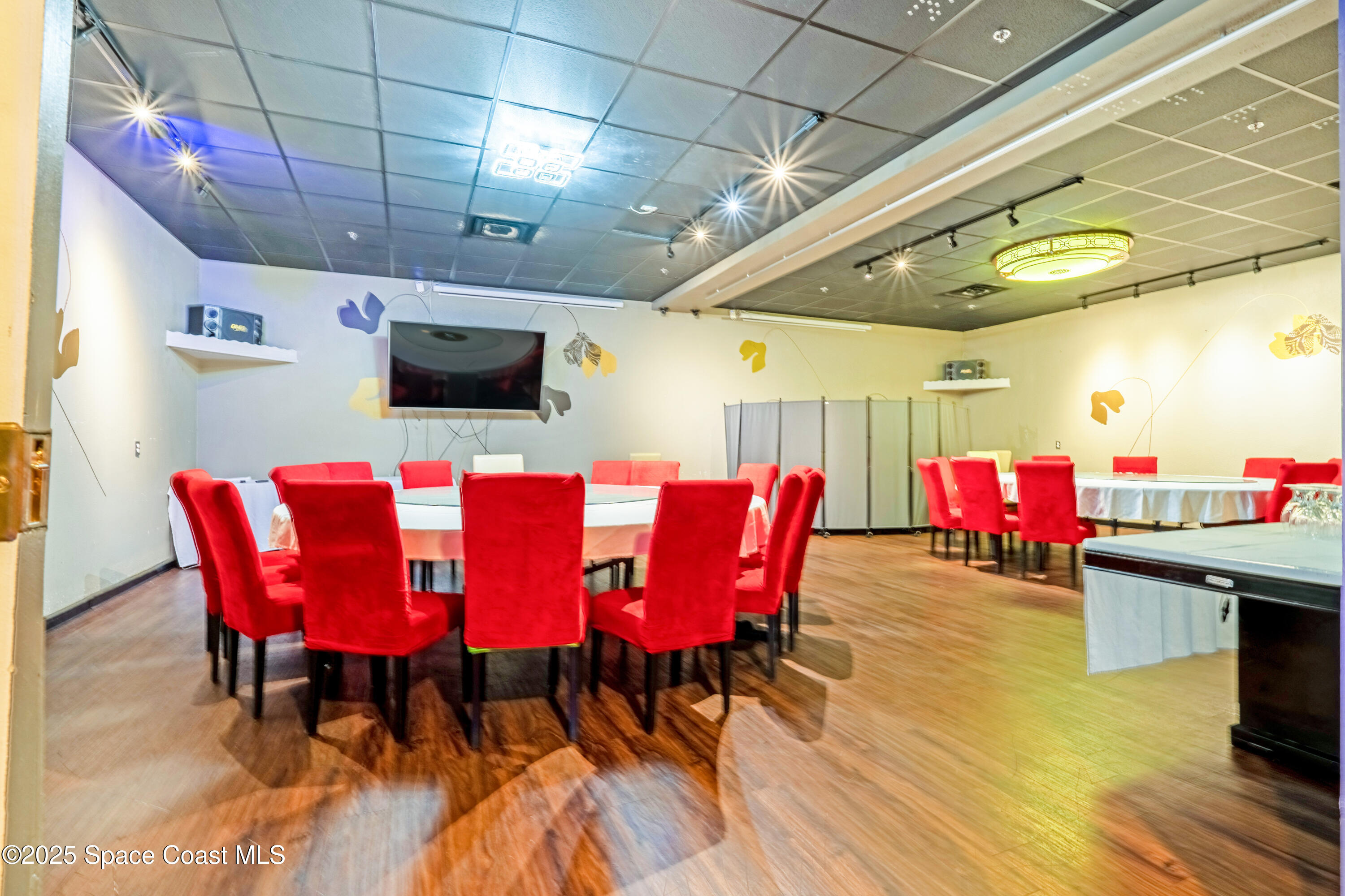 1700 W New Haven Avenue 633