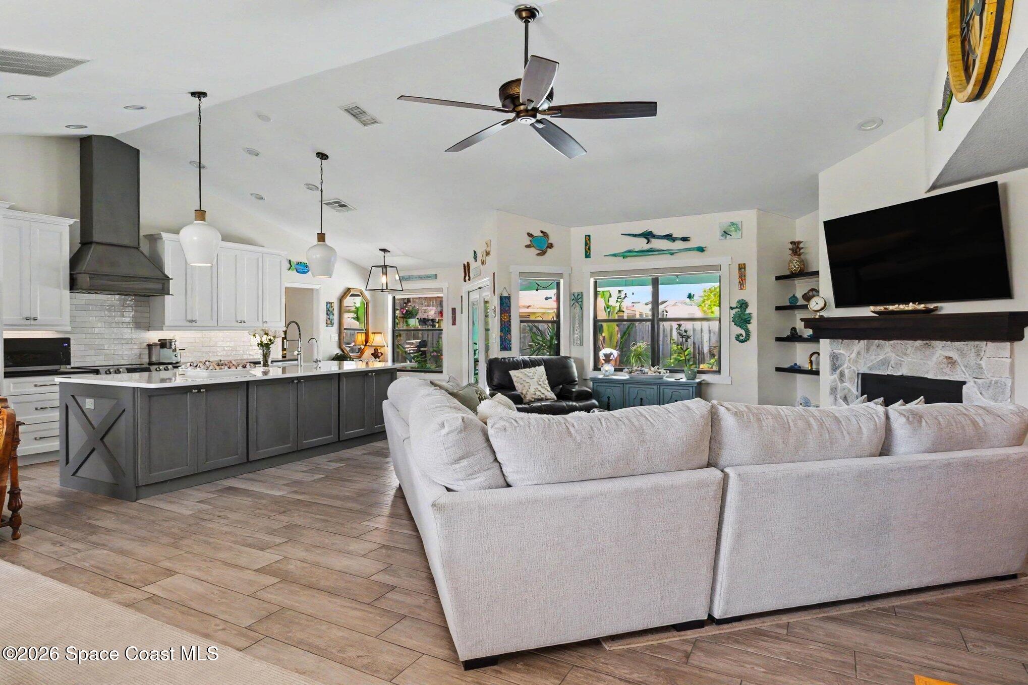 451 Lighthouse Landing Street