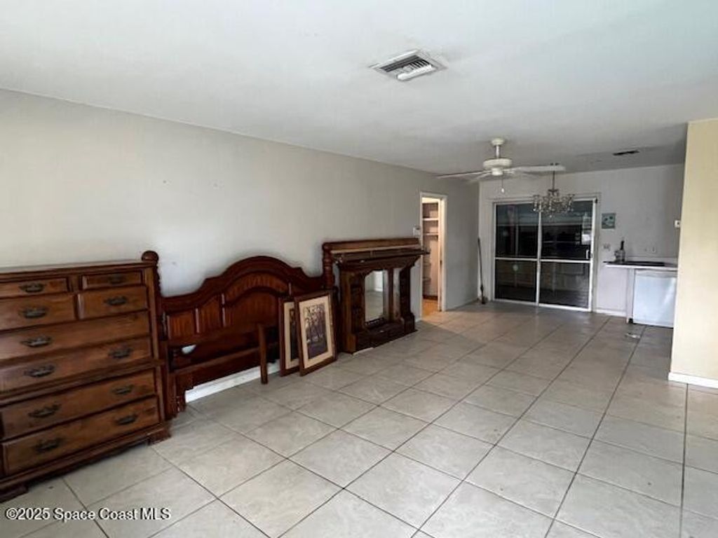 Photo of 941 Vangi Lane NE, Palm Bay, FL 32905 (MLS # 1059059)
