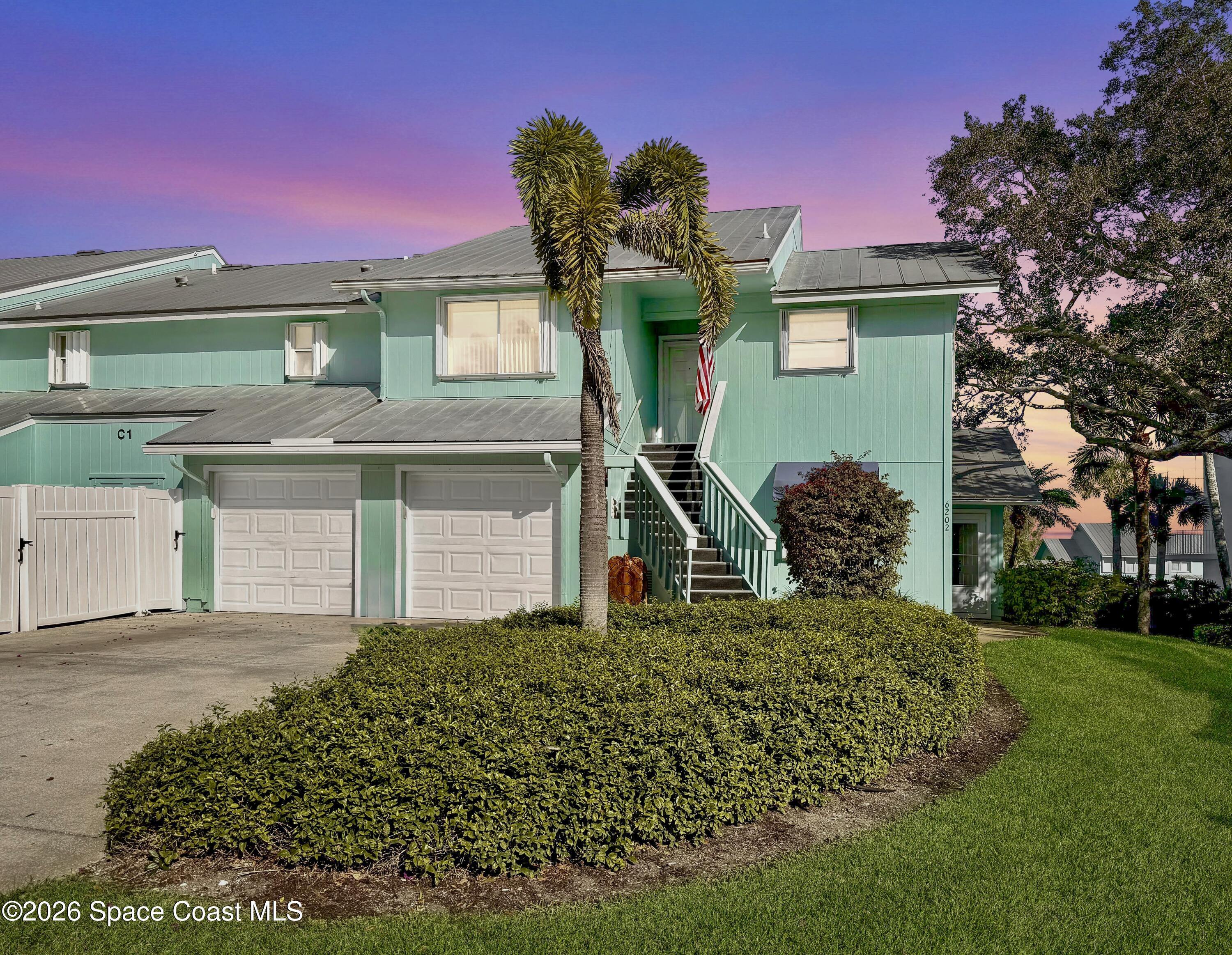 6206 S River Run Drive