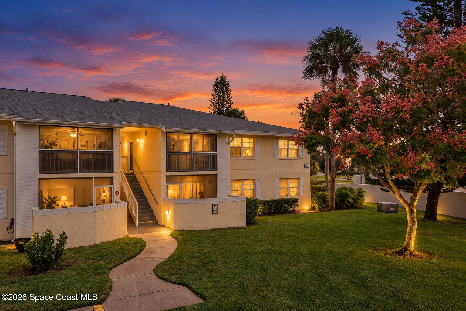 901 Sonesta Avenue NE 102
