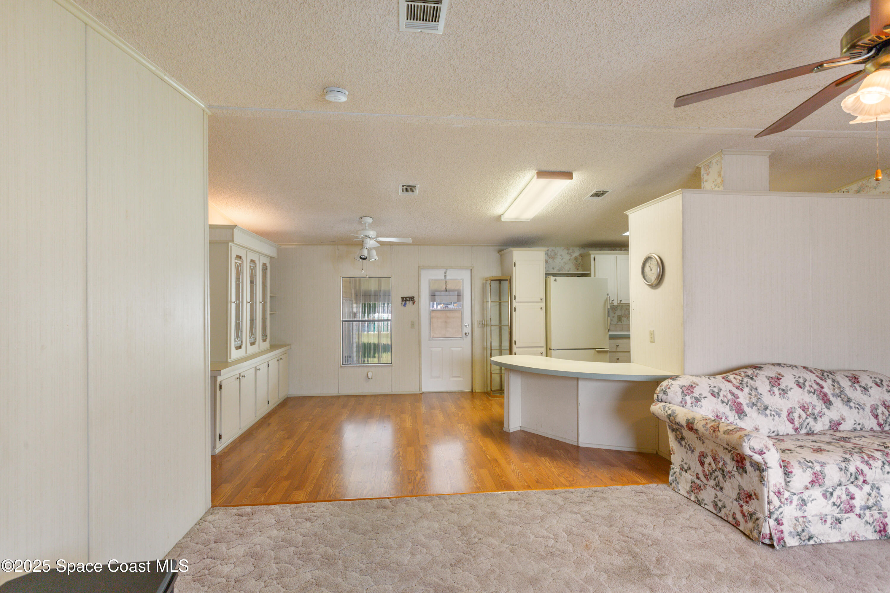 333 Loquat Drive