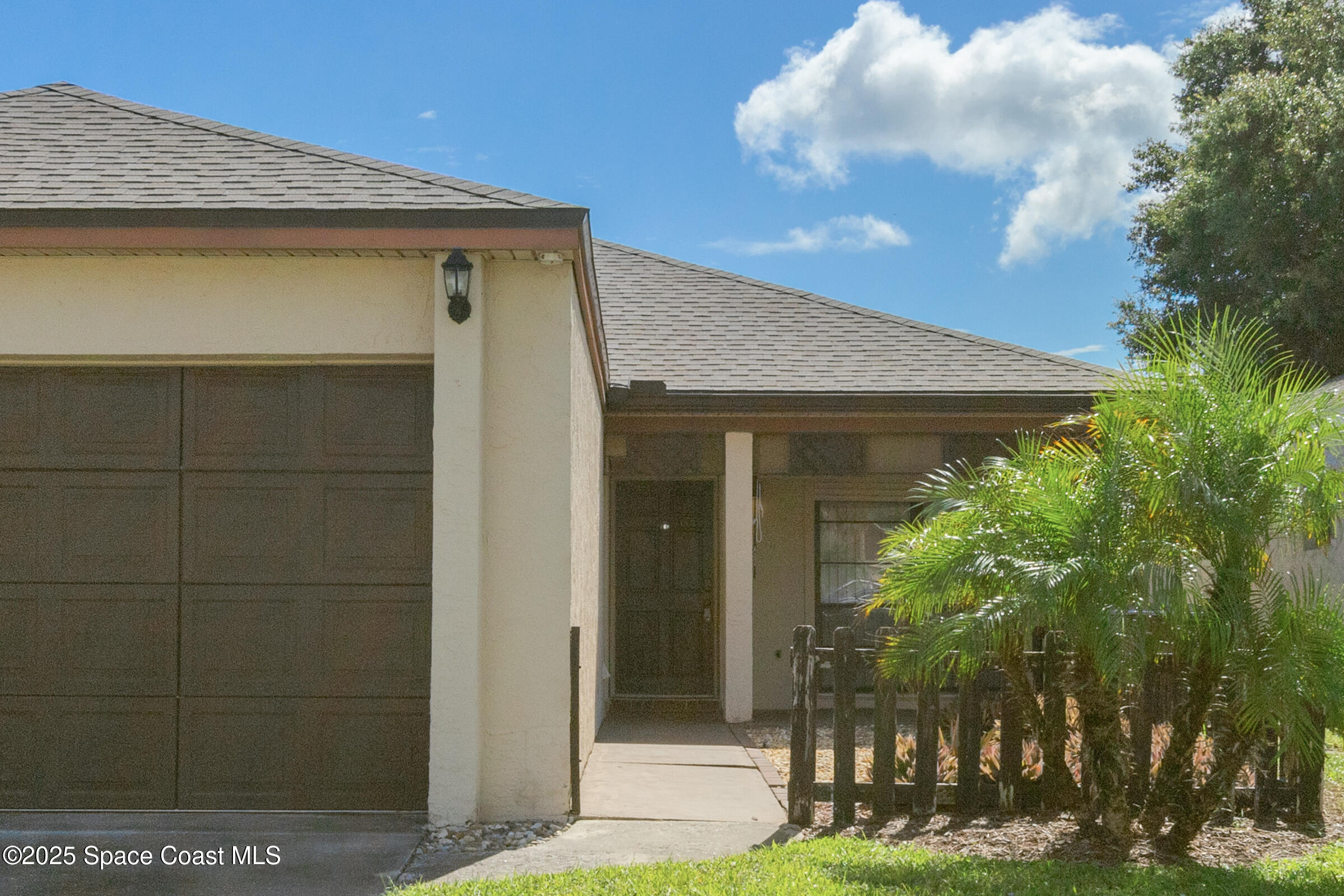3089 Thrush Drive