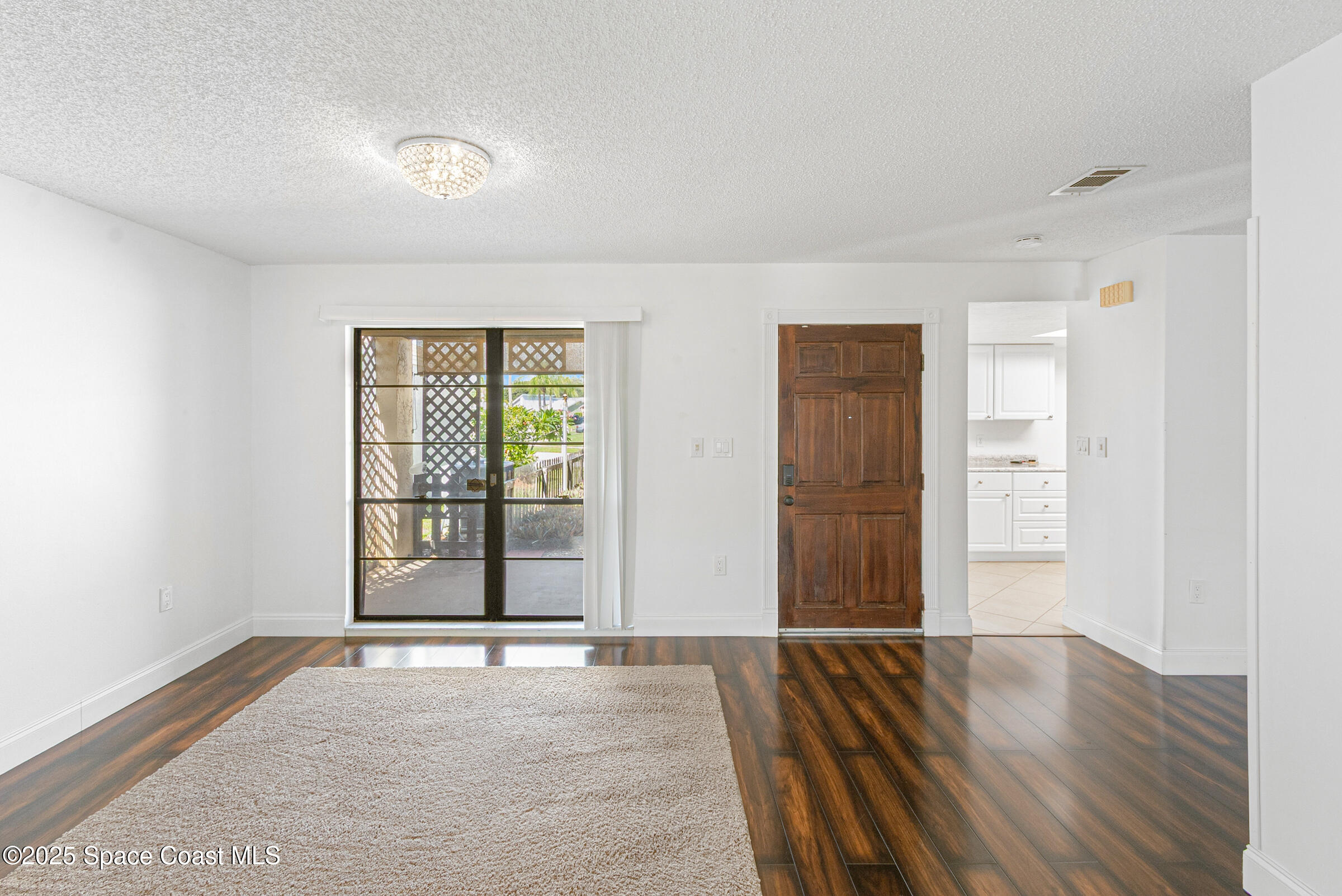 3089 Thrush Drive
