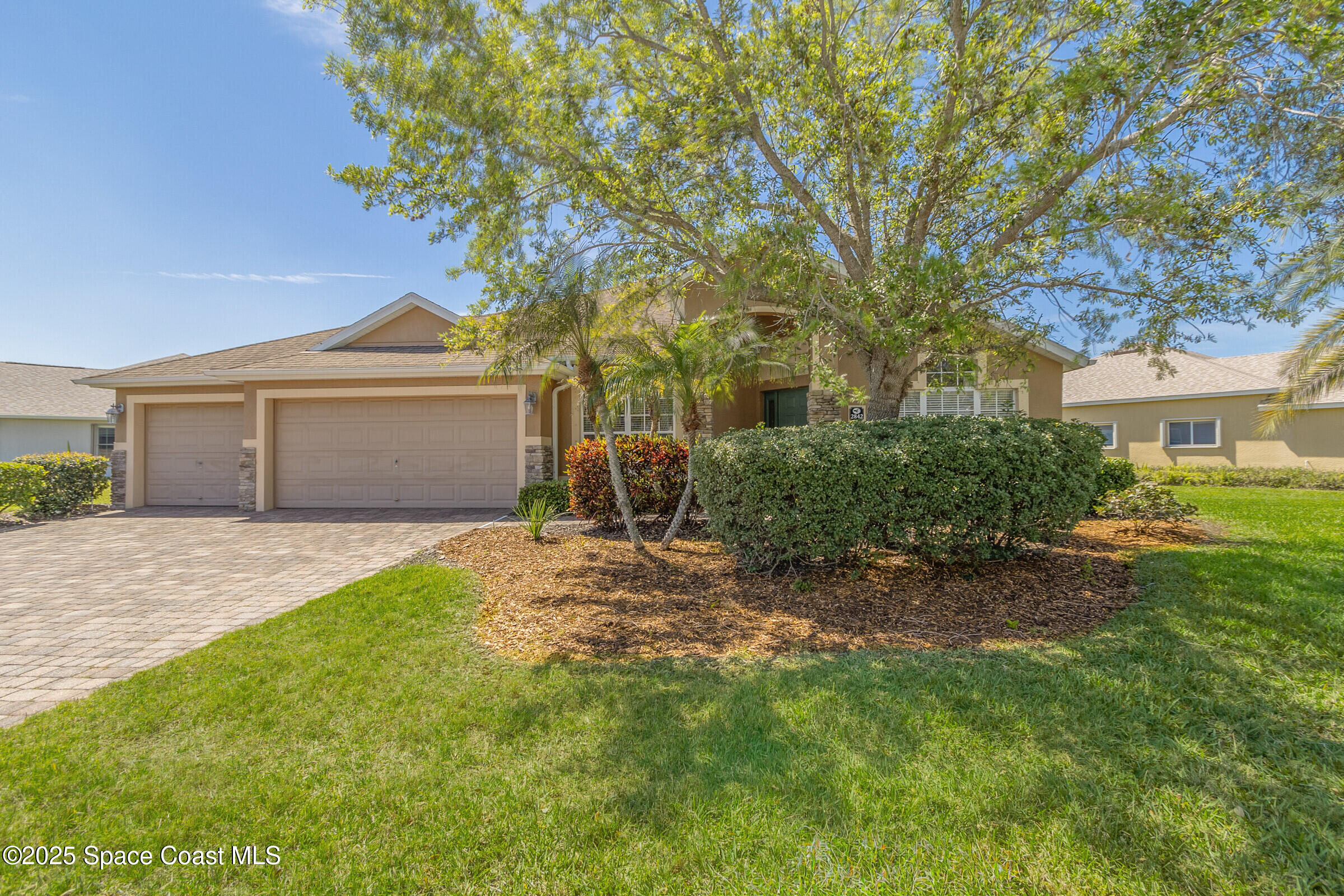 2842 Galindo Circle