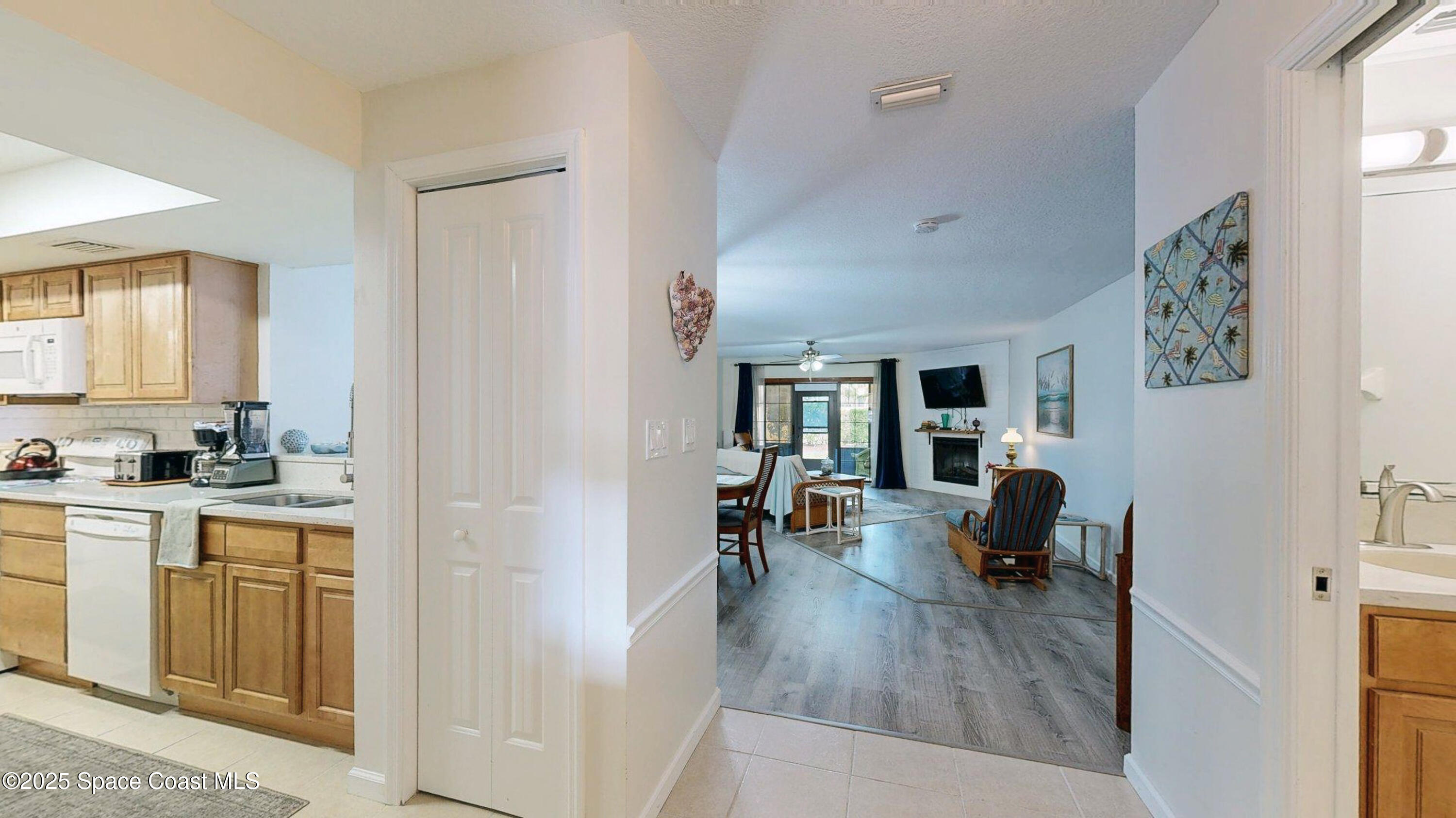 101 La Costa Street 6b