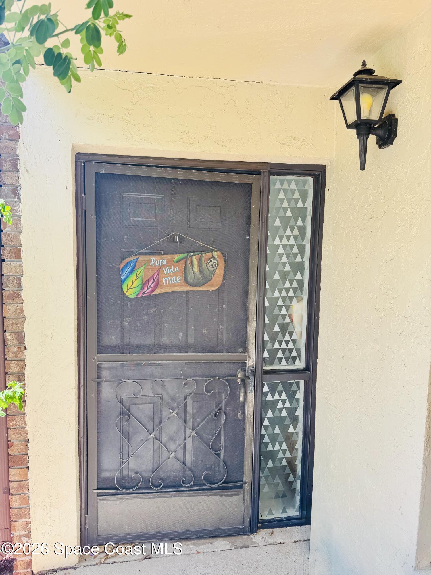 1515 Huntington Lane 111