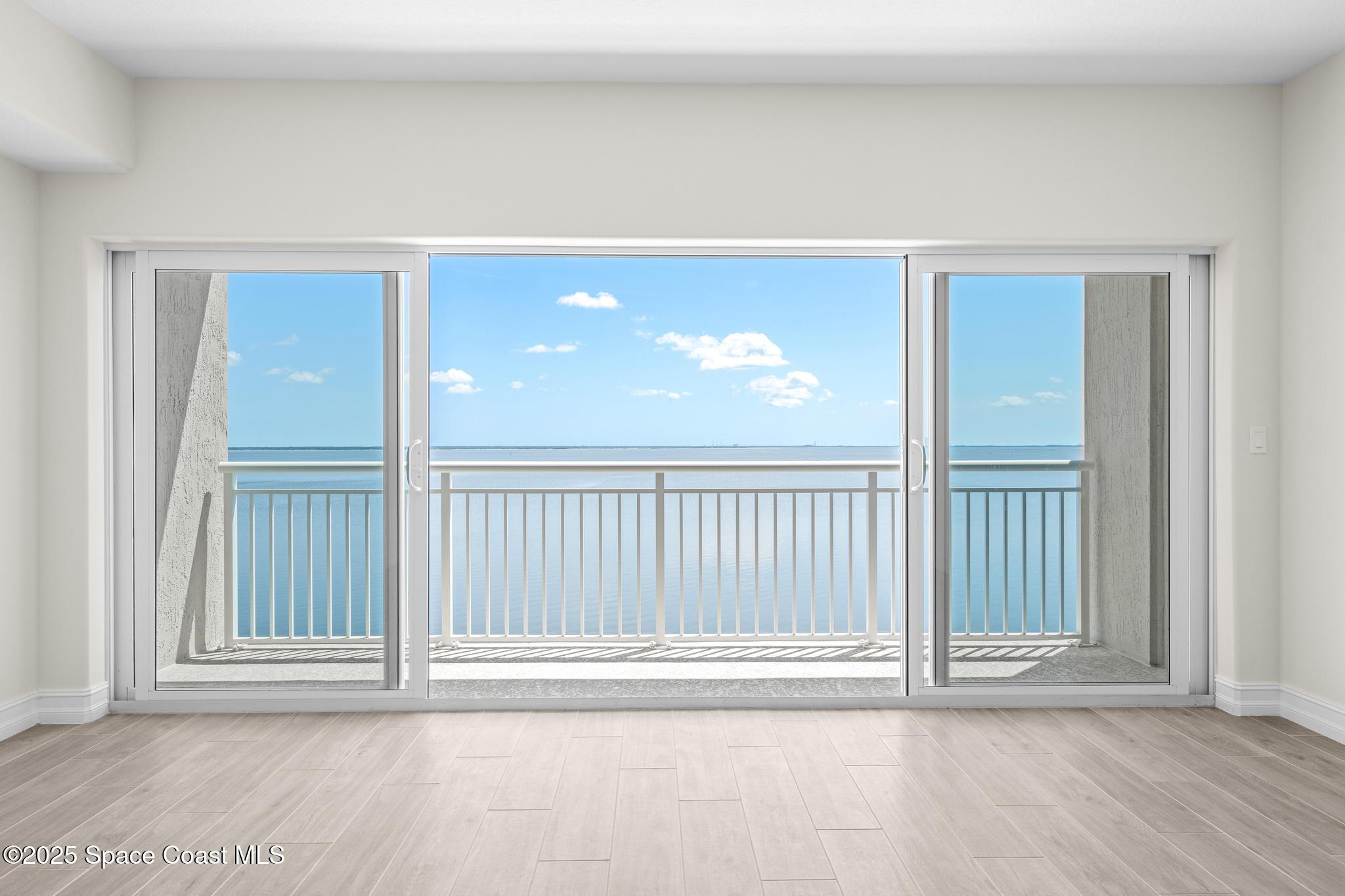 1805 Riverside Drive 507