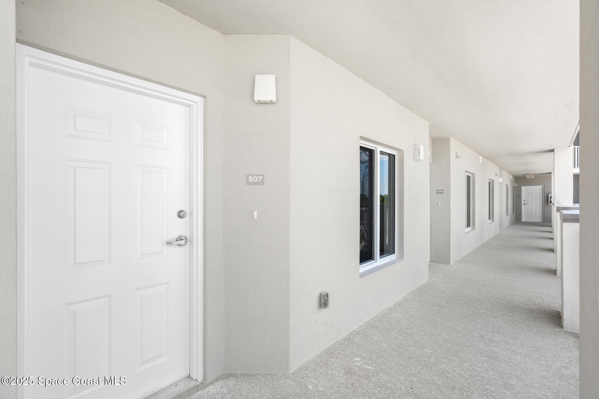 1805 Riverside Drive 507