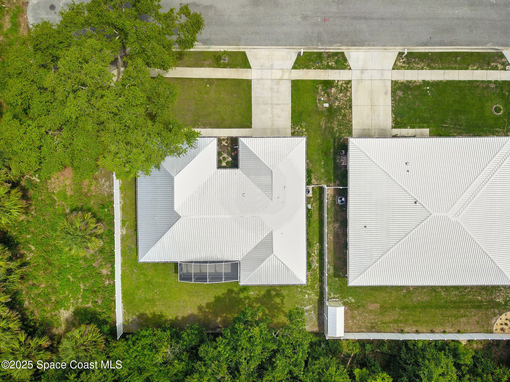 2185 Louisiana Street