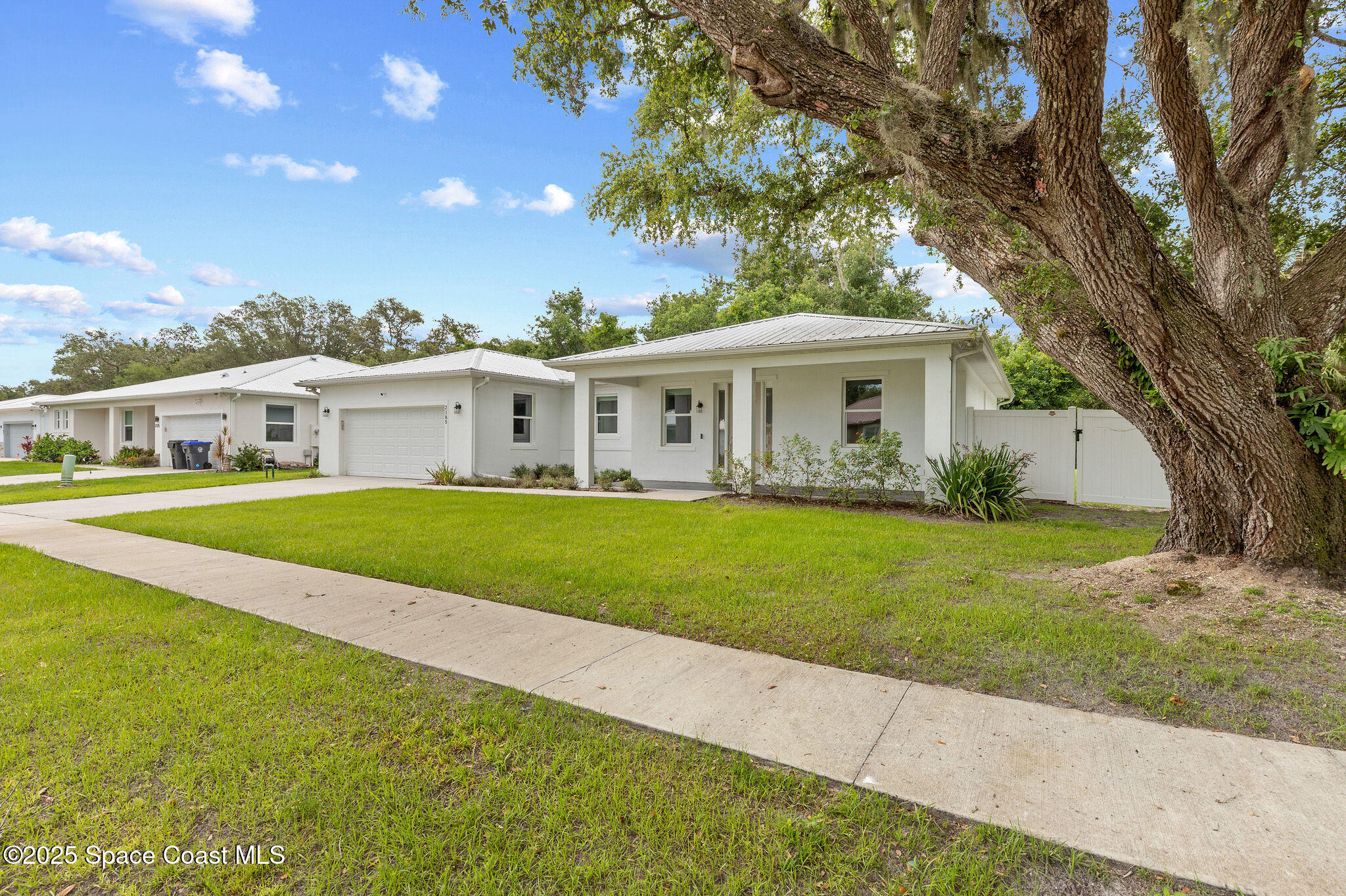 2185 Louisiana Street