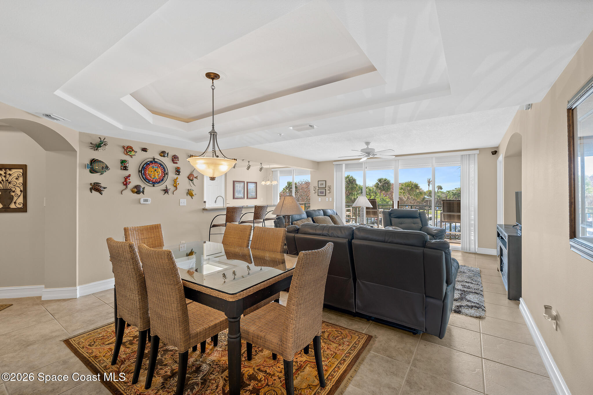 8472 Ridgewood Avenue 201