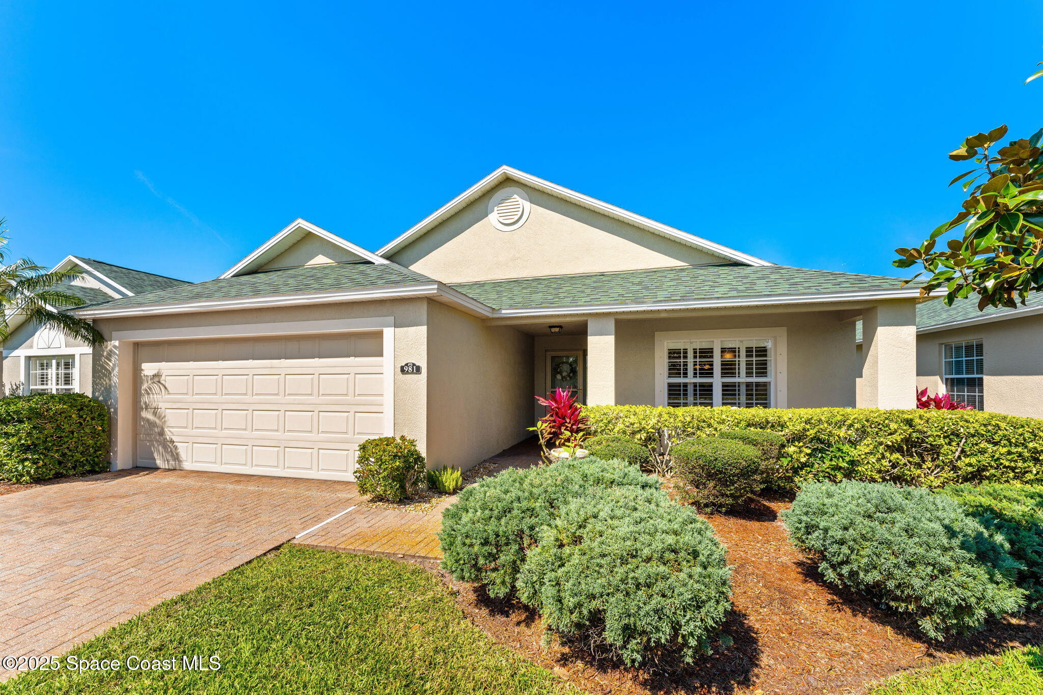 981 Indian Oaks Drive