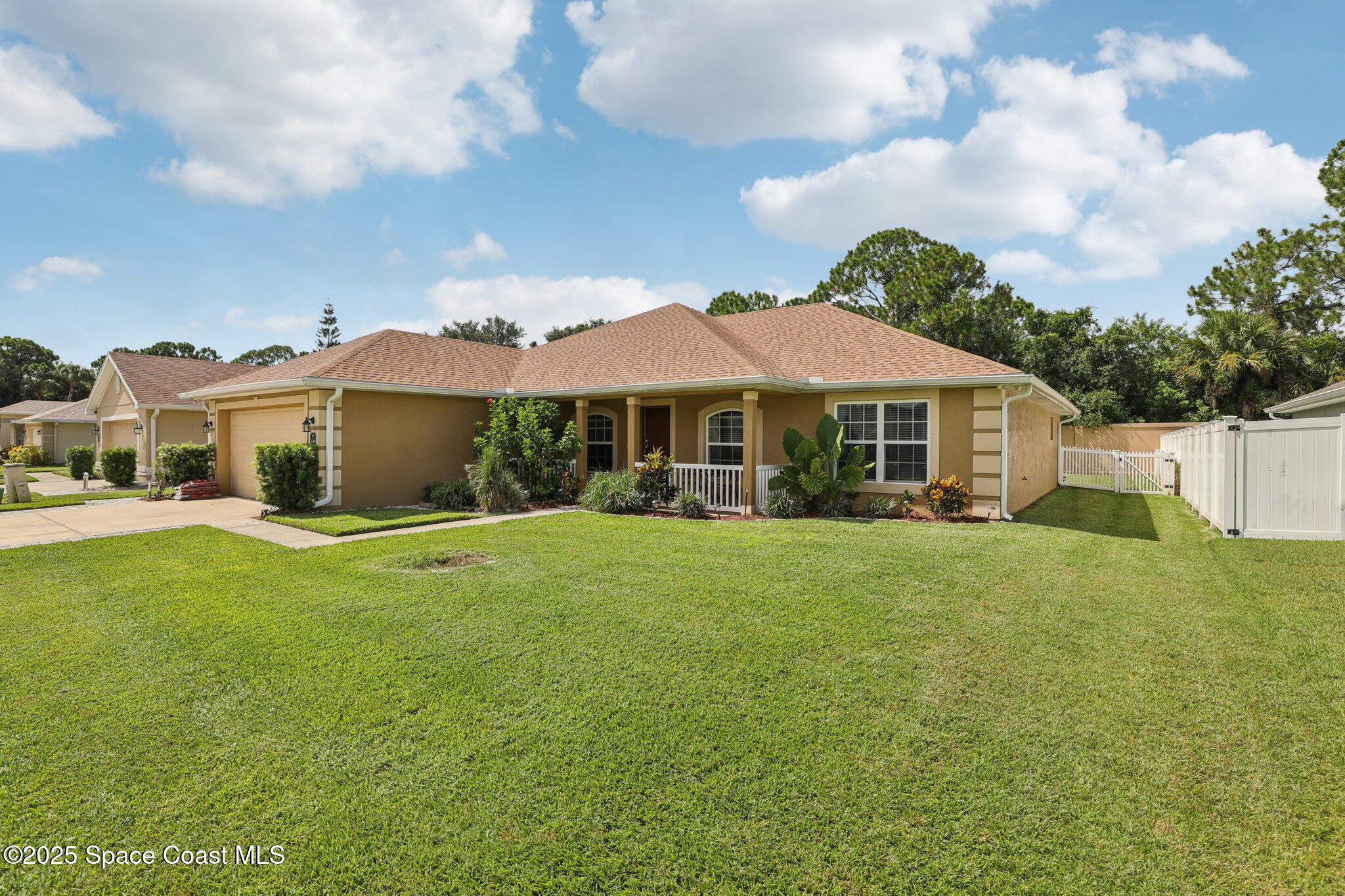 4469 Lady Hawk Way