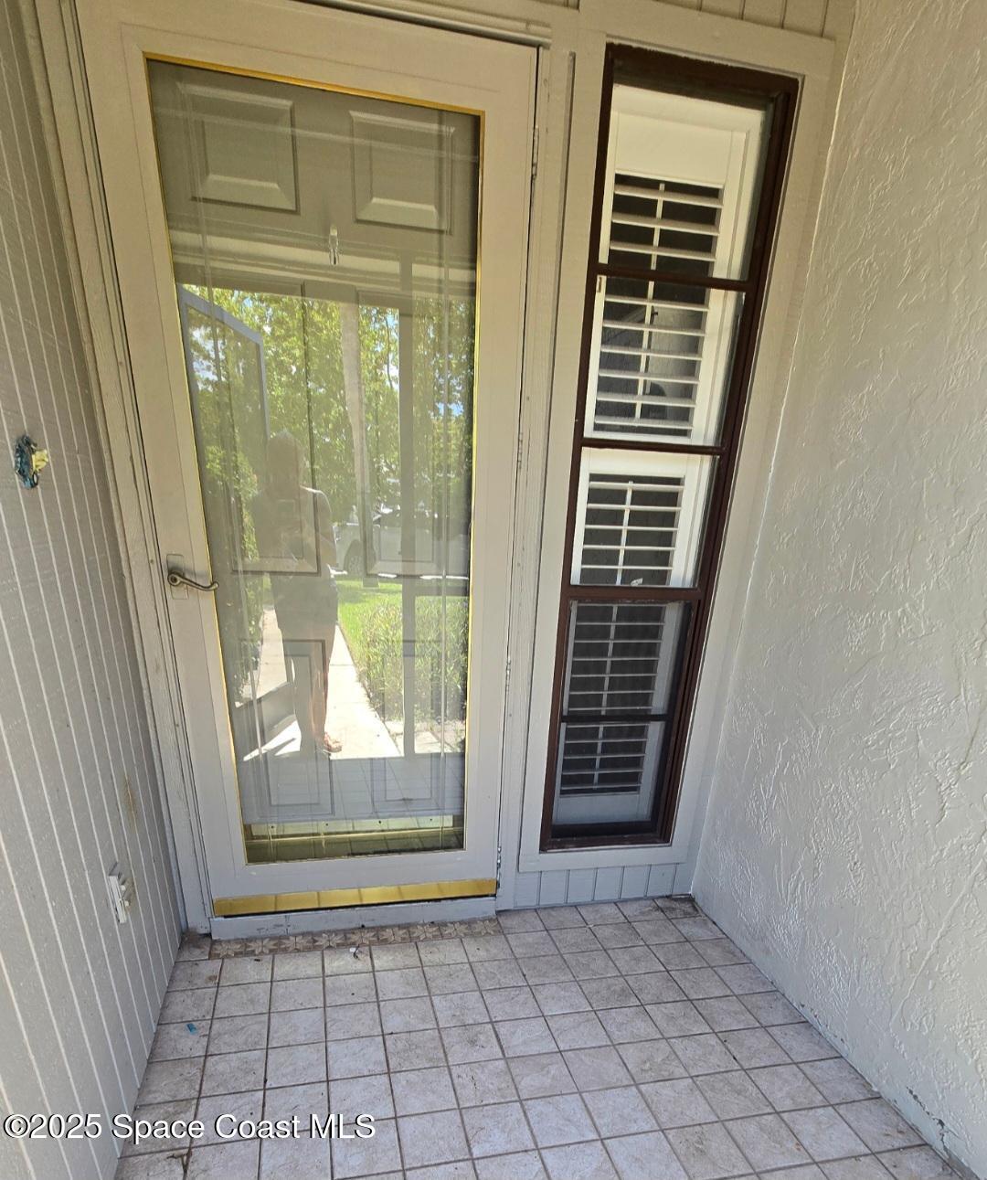 408 Hawthorne Court