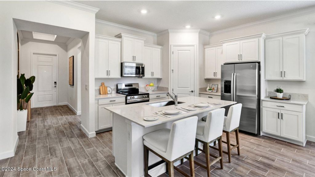 Photo of 984 Veronese Place NW, Palm Bay, FL 32907 (MLS # 1058901)