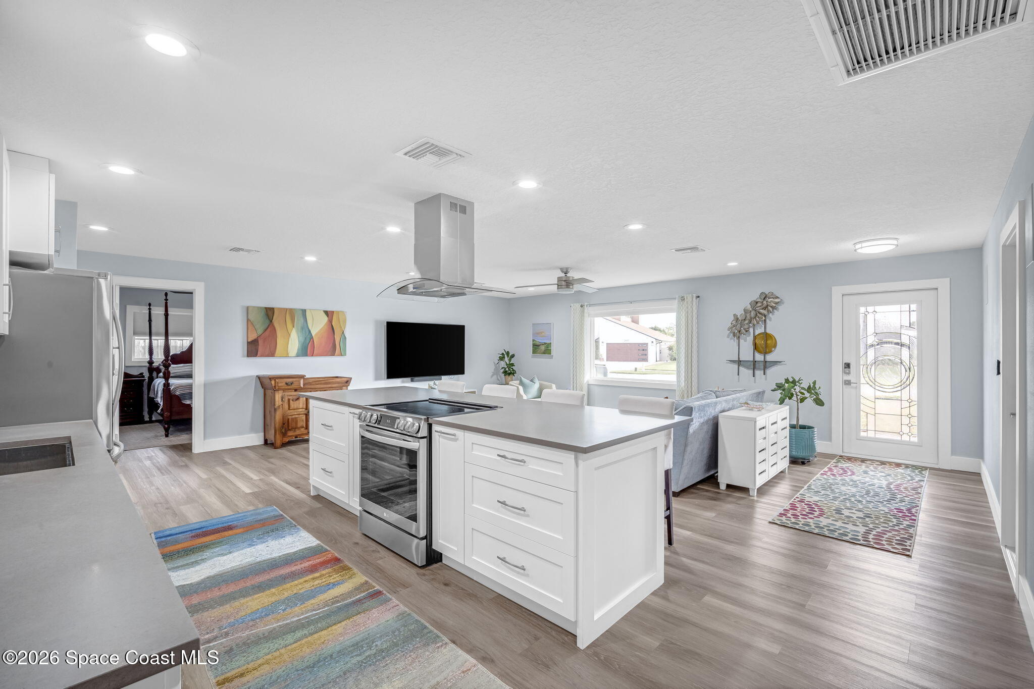 2415 Sykes Creek Drive