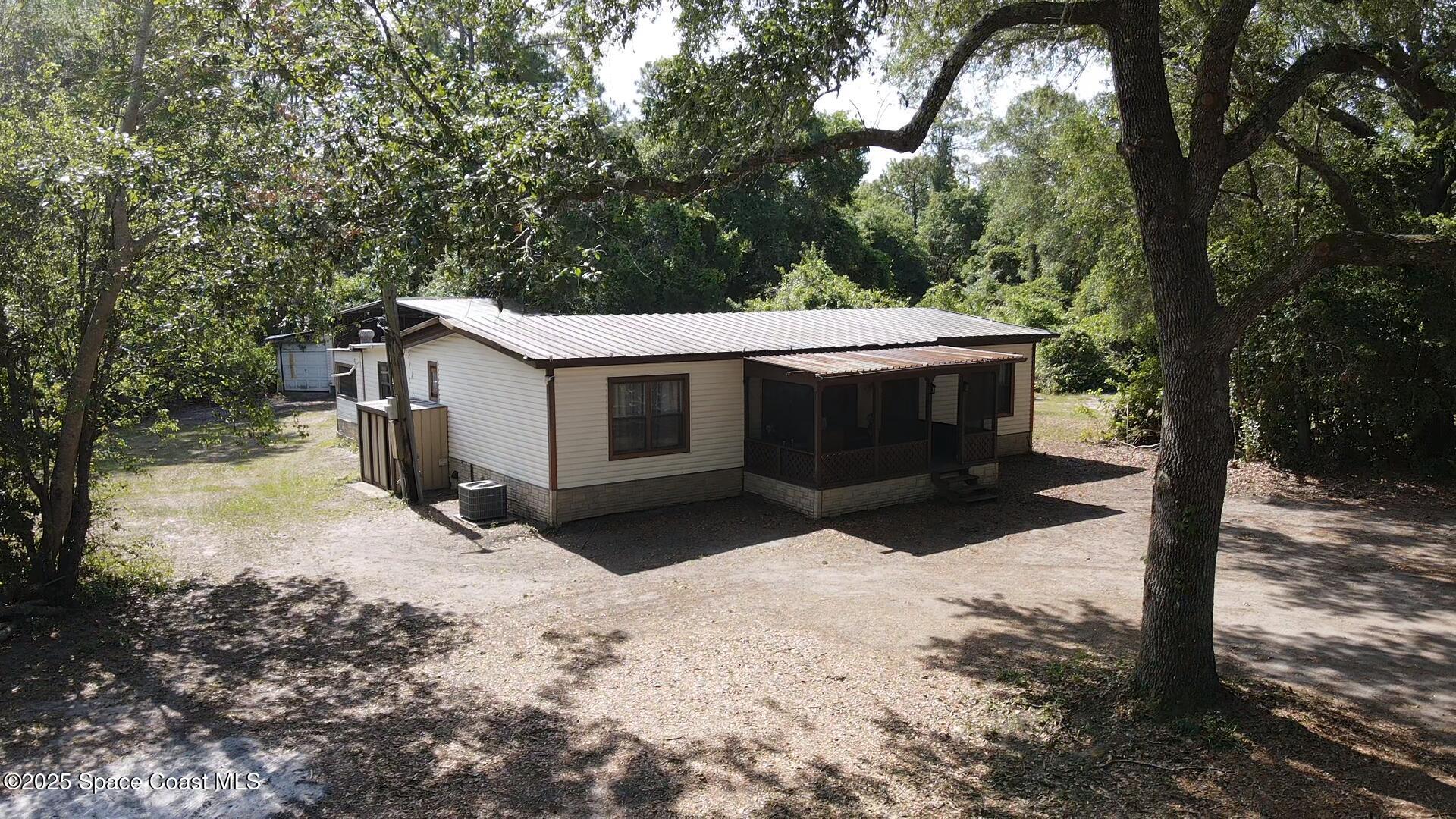 4093 Aurantia Road