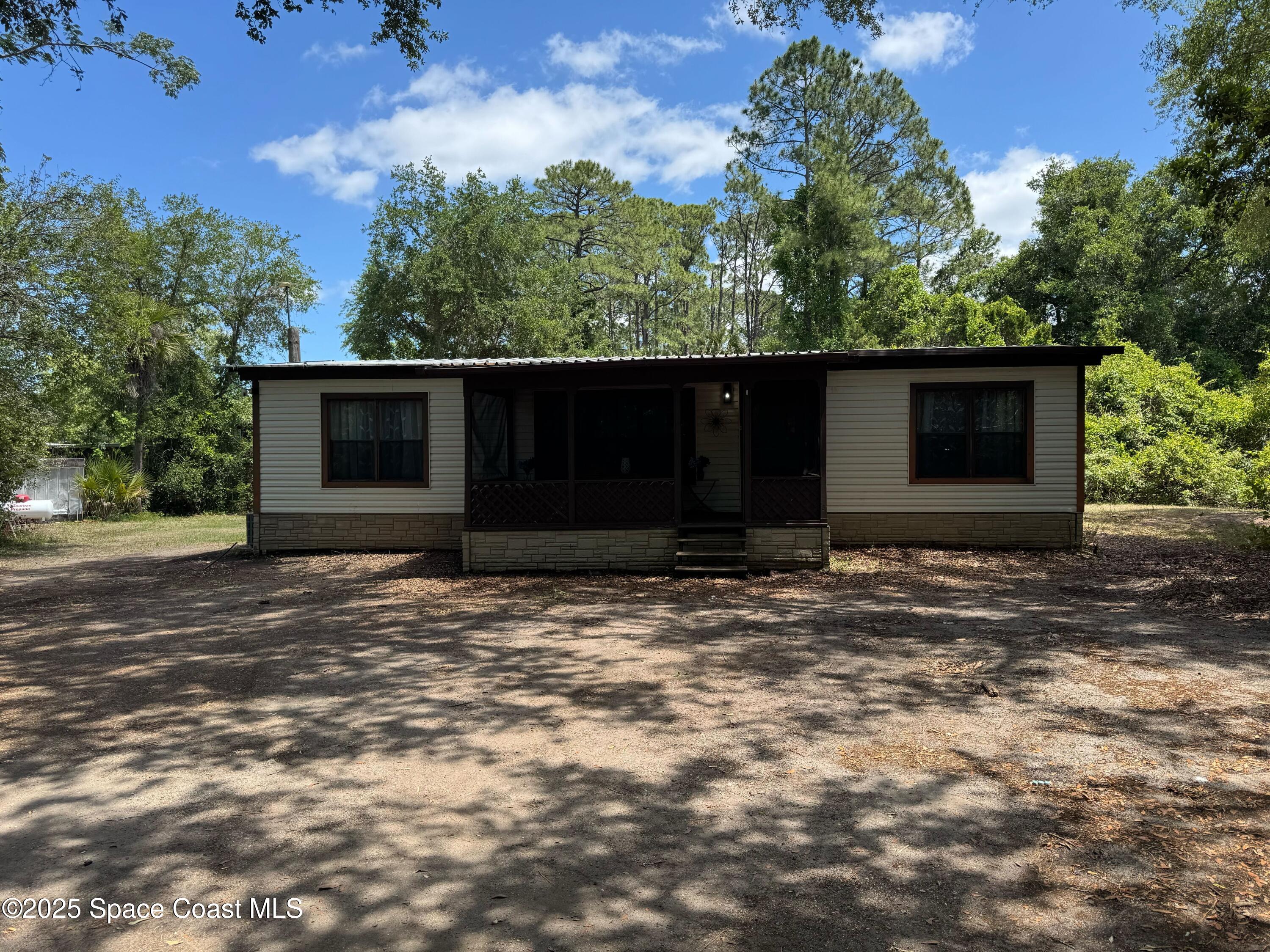 4093 Aurantia Road