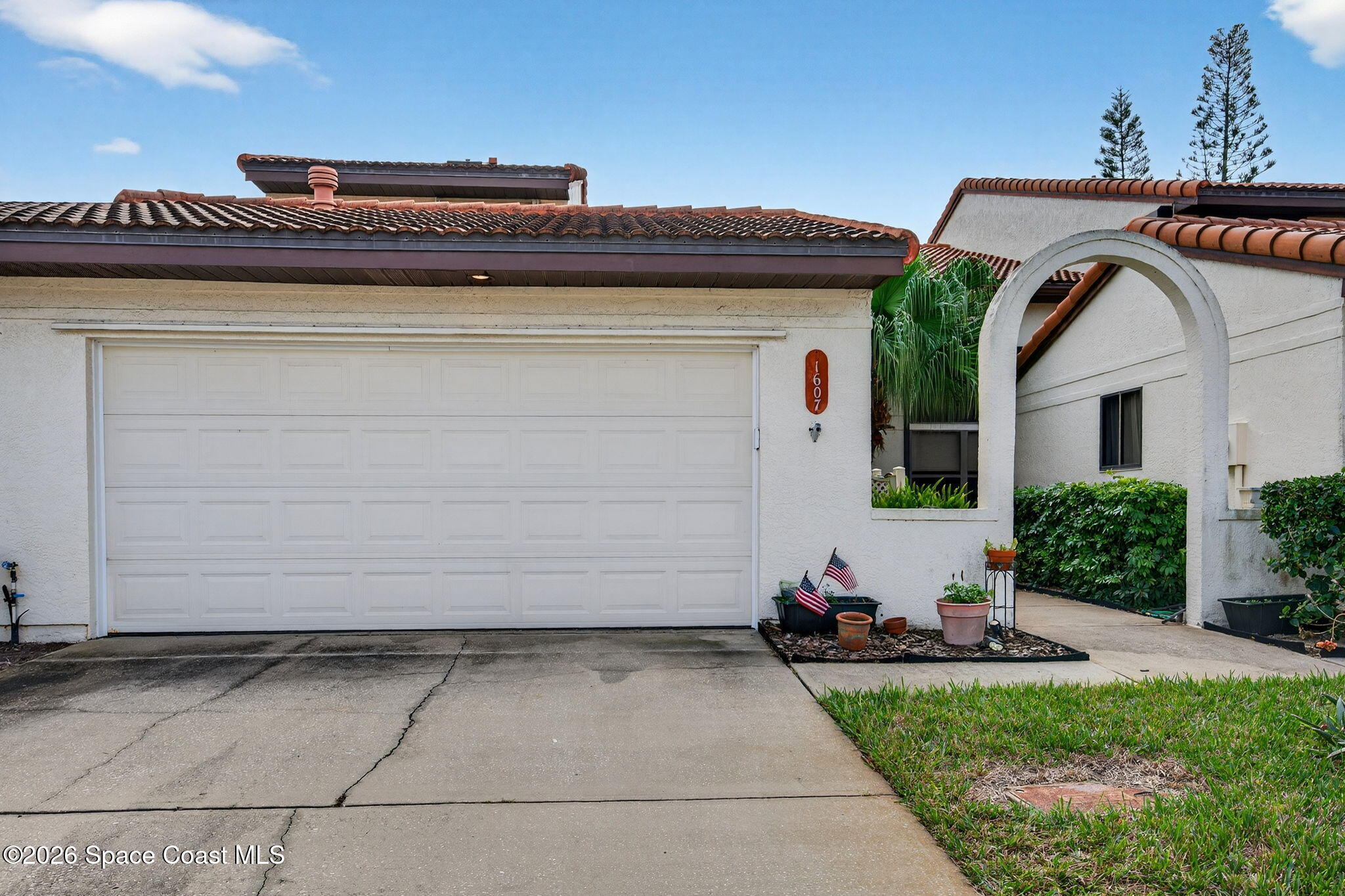 1607 Parkside Place 1607