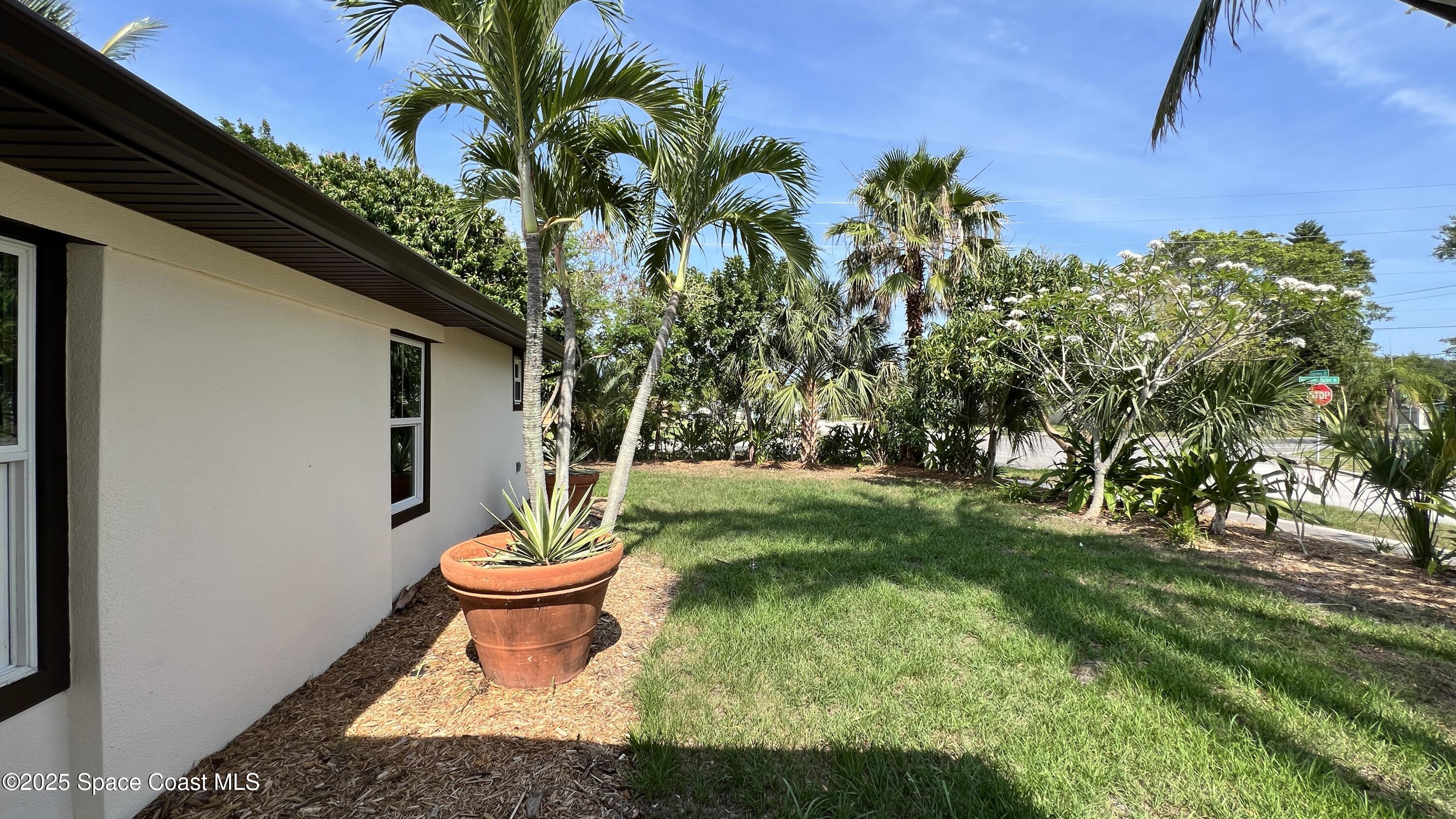 560 Gateway Drive