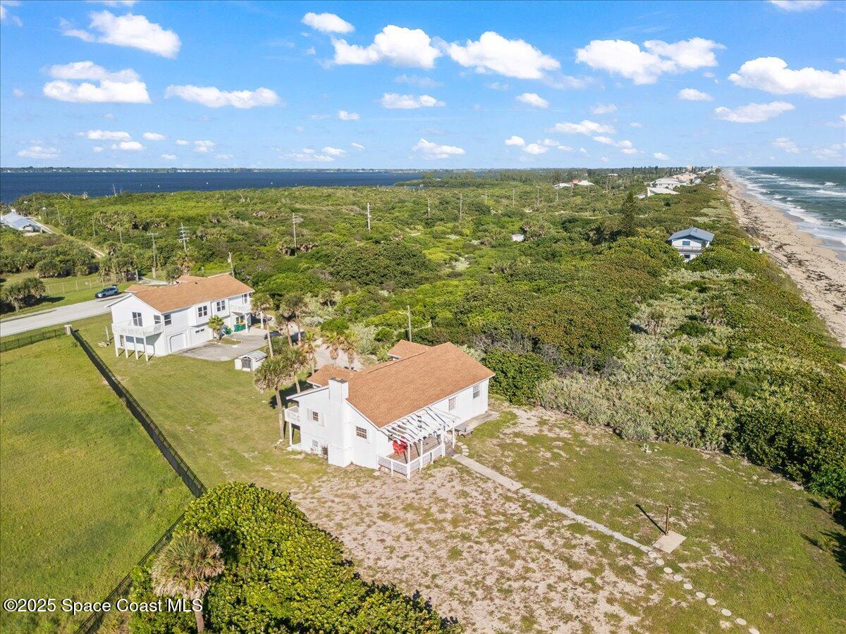 8515 8517/8519 Highway A1a S