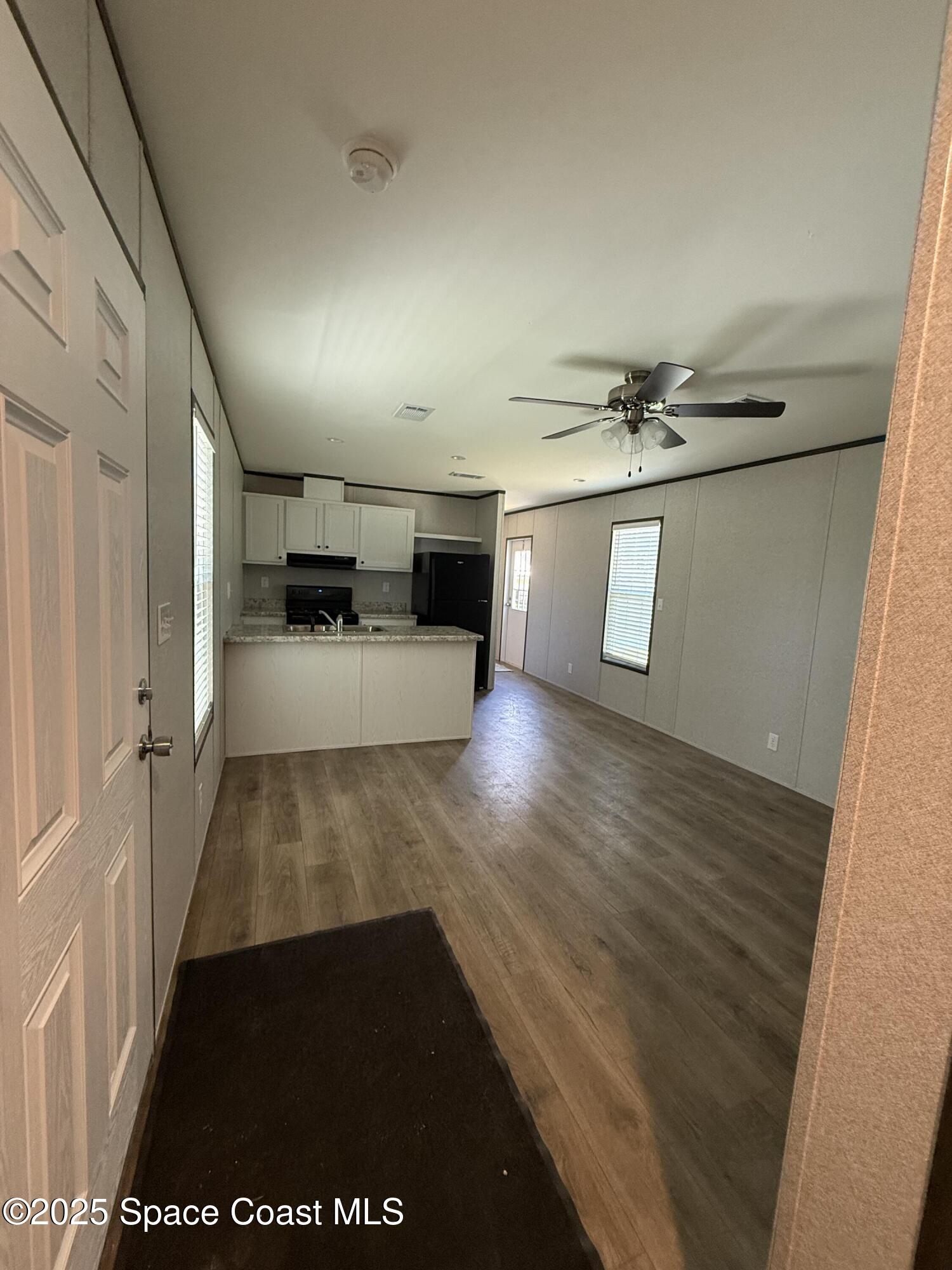 2432 Kingswood Drive