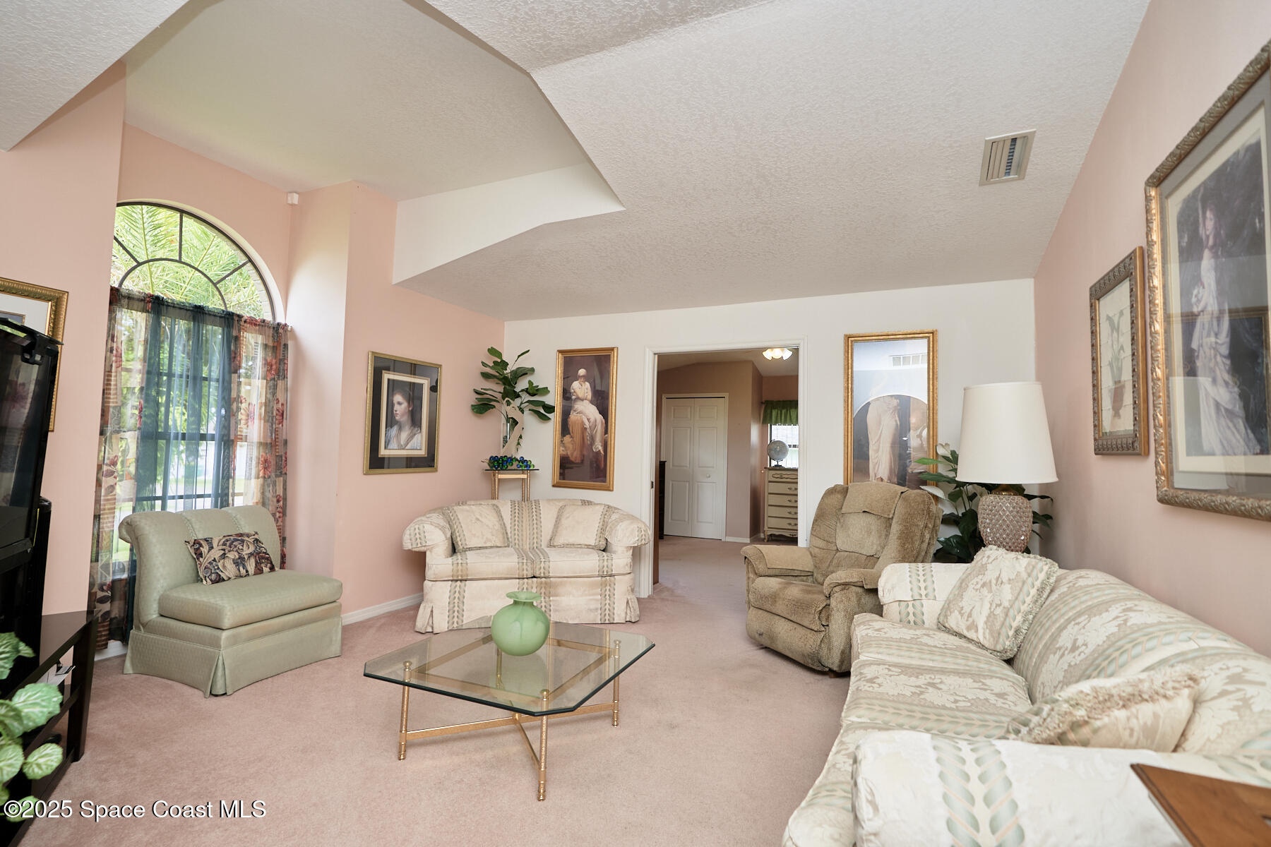 672 Altura Drive