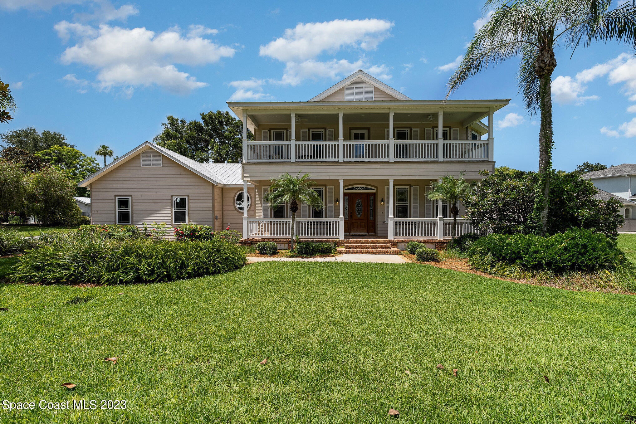 10 Wincove Lane