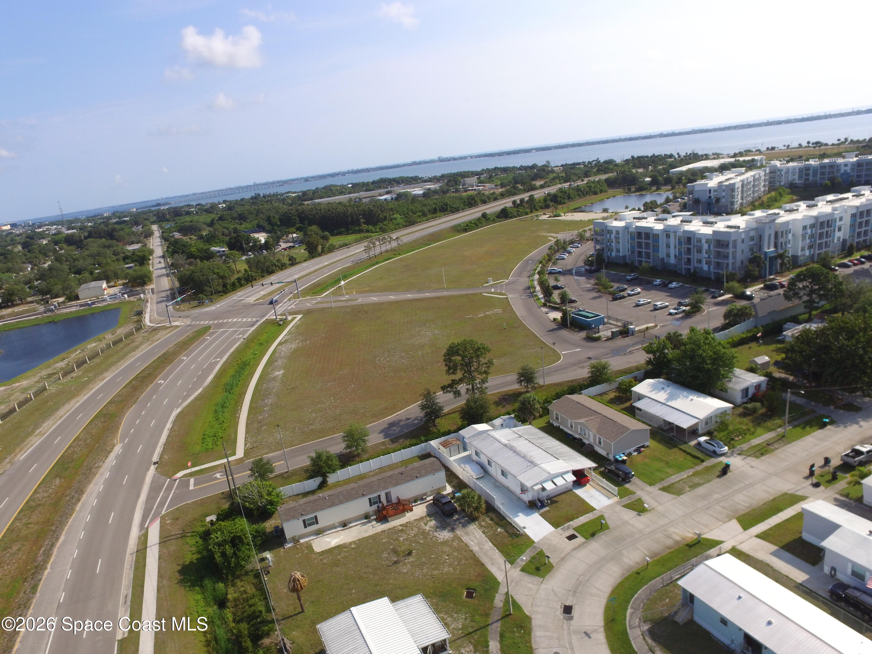 2501 Amberly Road NE