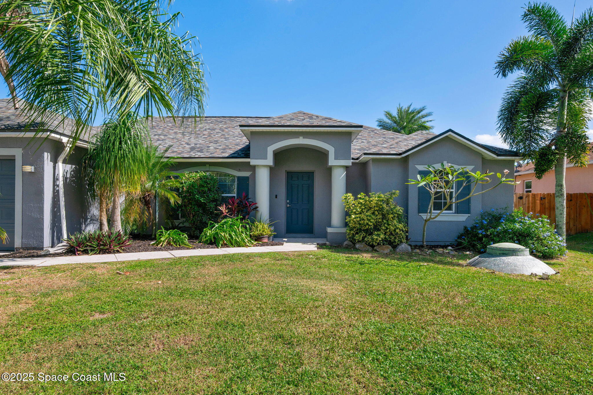 675 Hernandes Avenue SE