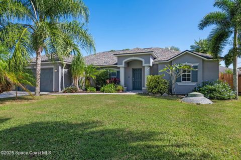 675 Hernandes Avenue SE Palm Bay FL 32909