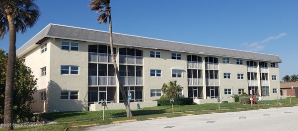 301 S MIRAMAR AVE APT 304, INDIALANTIC, FL 32903 - Image cf30de5a87eabbfcc240da761ad50be9/2465358230